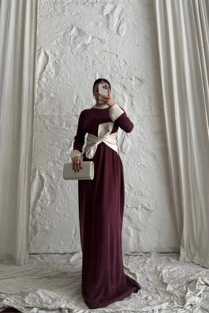 Bordo Kontrast Kuşak Detaylı Uzun Elbise