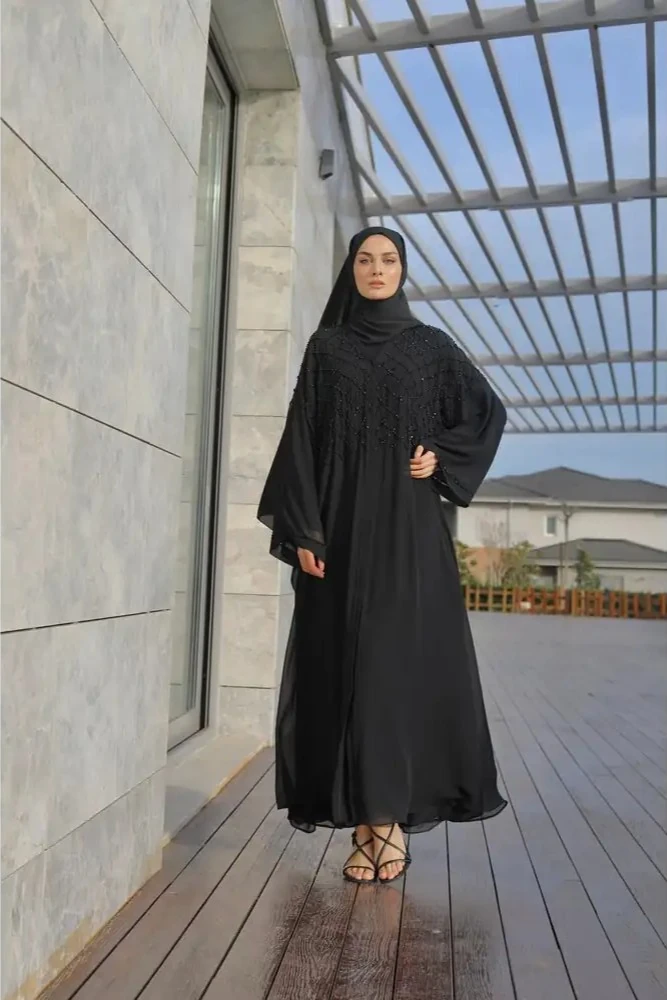 Siyah Boncuk İşlemeli Limited Edition Abaya