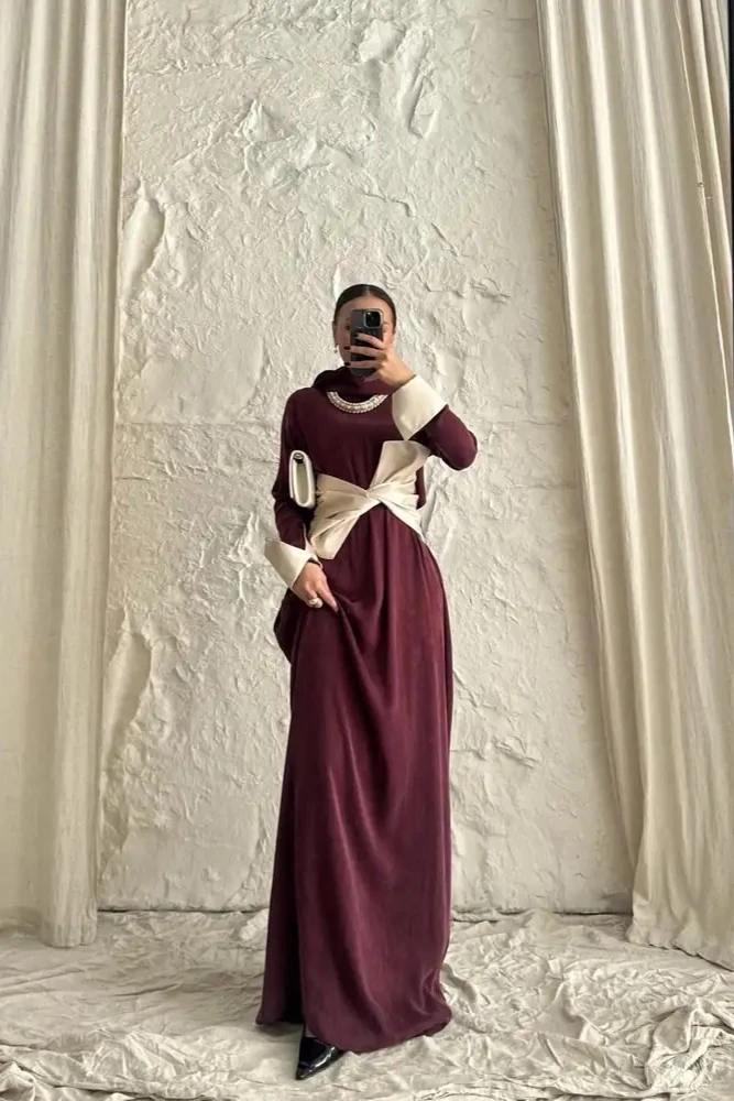Bordo Kontrast Kuşak Detaylı Uzun Elbise