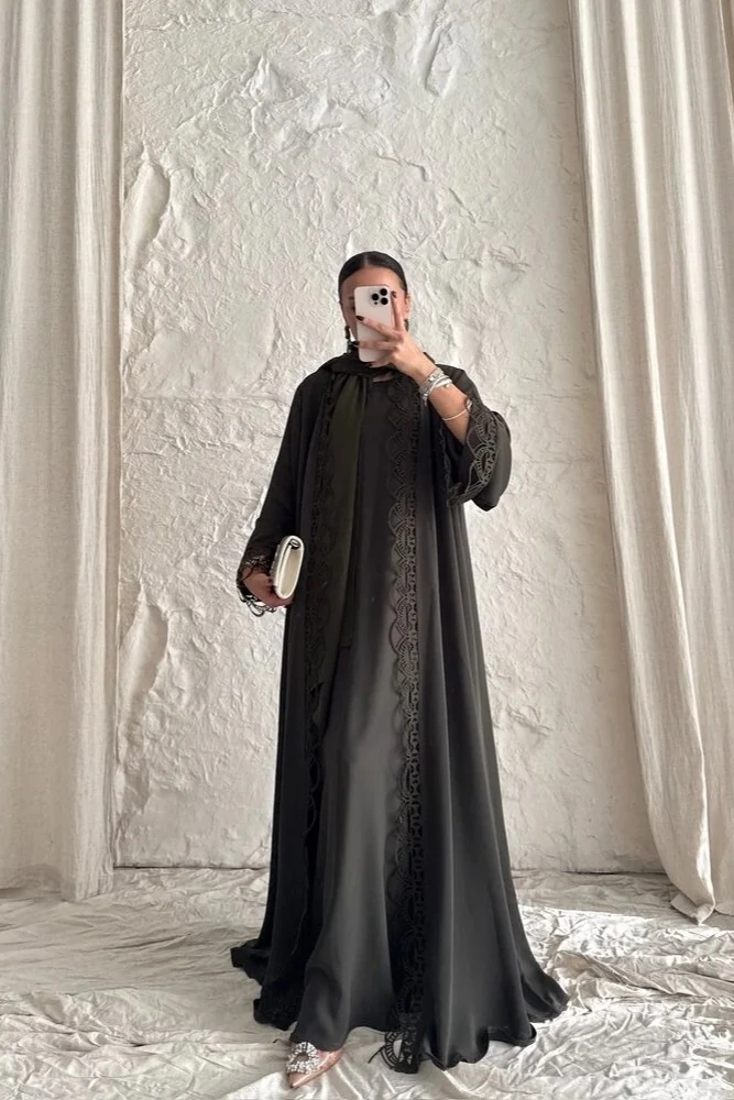 Özel Koleksiyon Haki İthal Dantel Abaya