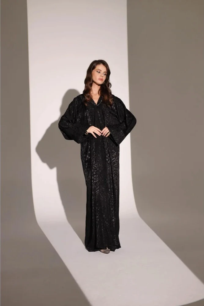 Jessica Krep Dokulu Siyah Abaya