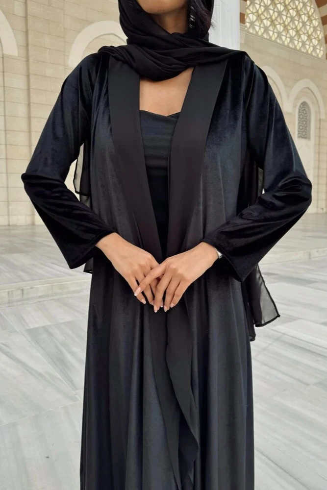 Kadife ve Şifon Kruvaze Siyah Abaya