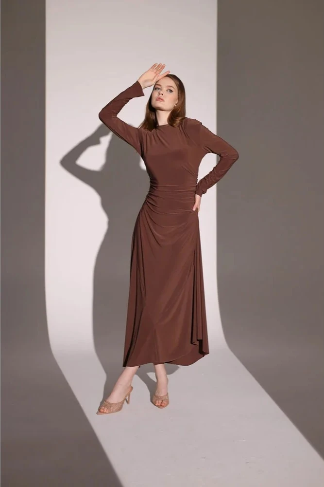 Drapeli Kahverengi Midi Boy Uzun Kollu Elbise