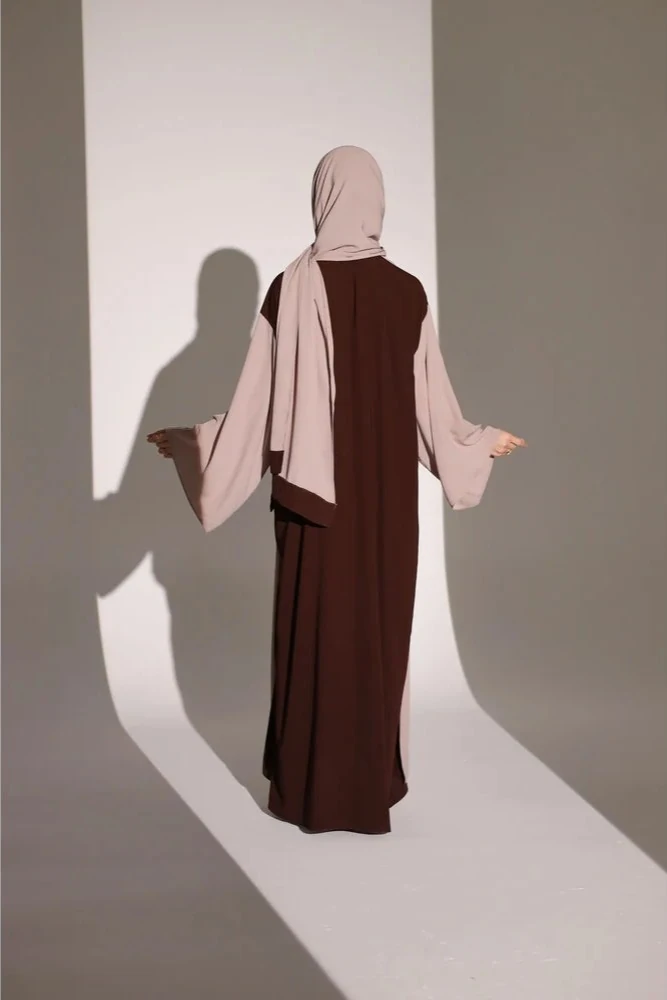 Renk Bloklu Kahve Bej Abaya