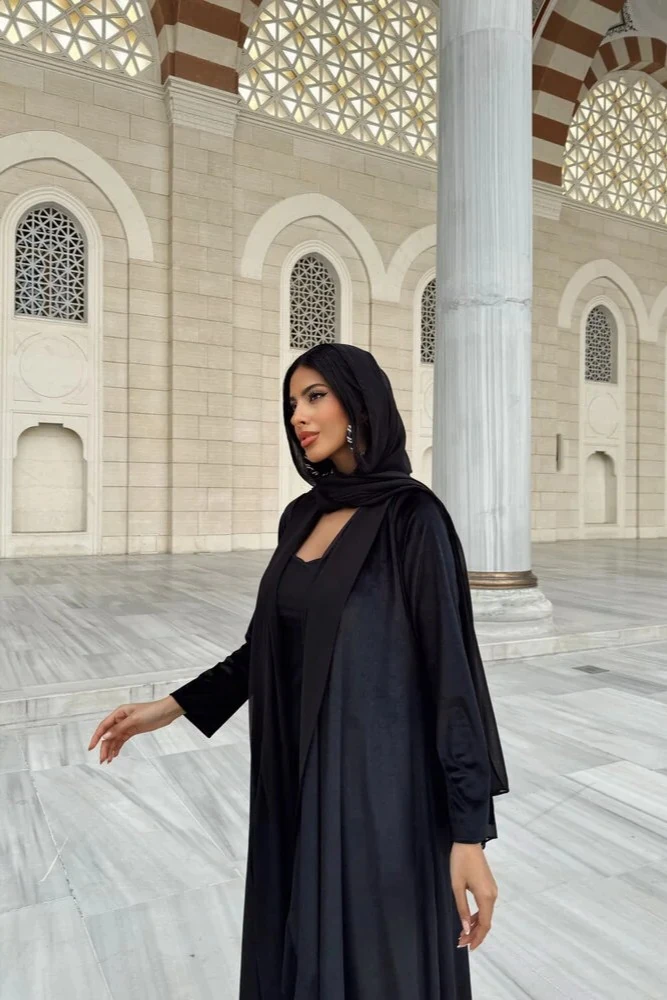 Kadife ve Şifon Kruvaze Siyah Abaya