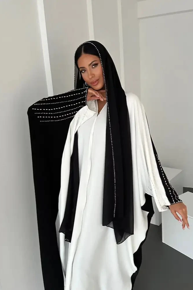 Siyah & Beyaz Abaya (Mevsimlik)