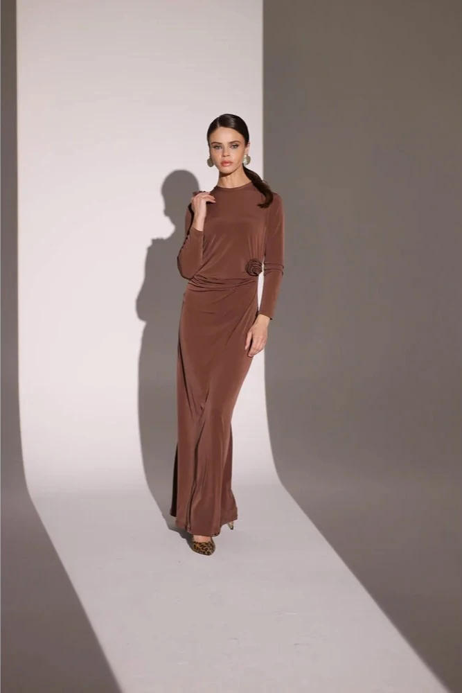 Çiçek Detaylı Maxi Elbise