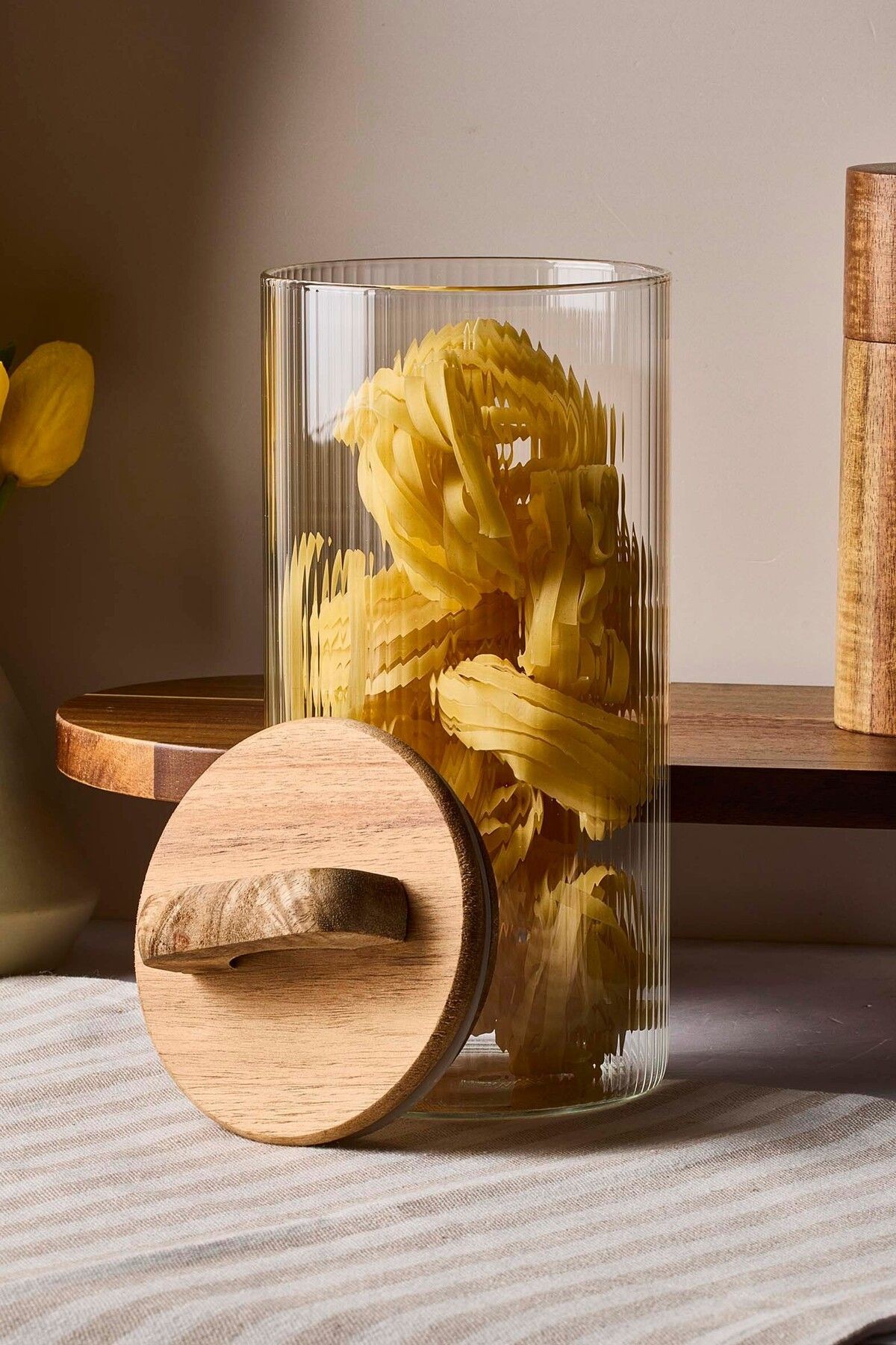 Acacia 1300 ml Akasya Vakum Kapak Borosilikat Yuvarlak Cam Kavanoz 10x20 Cm