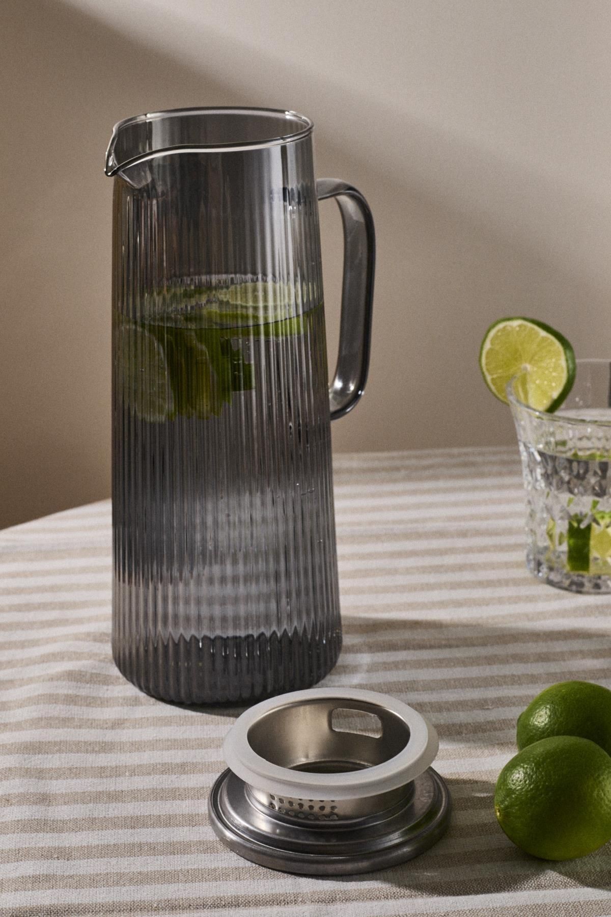 Pina Füme Çizgi Işık Oyunları Filtre Kapaklı Sürahi 1300ml