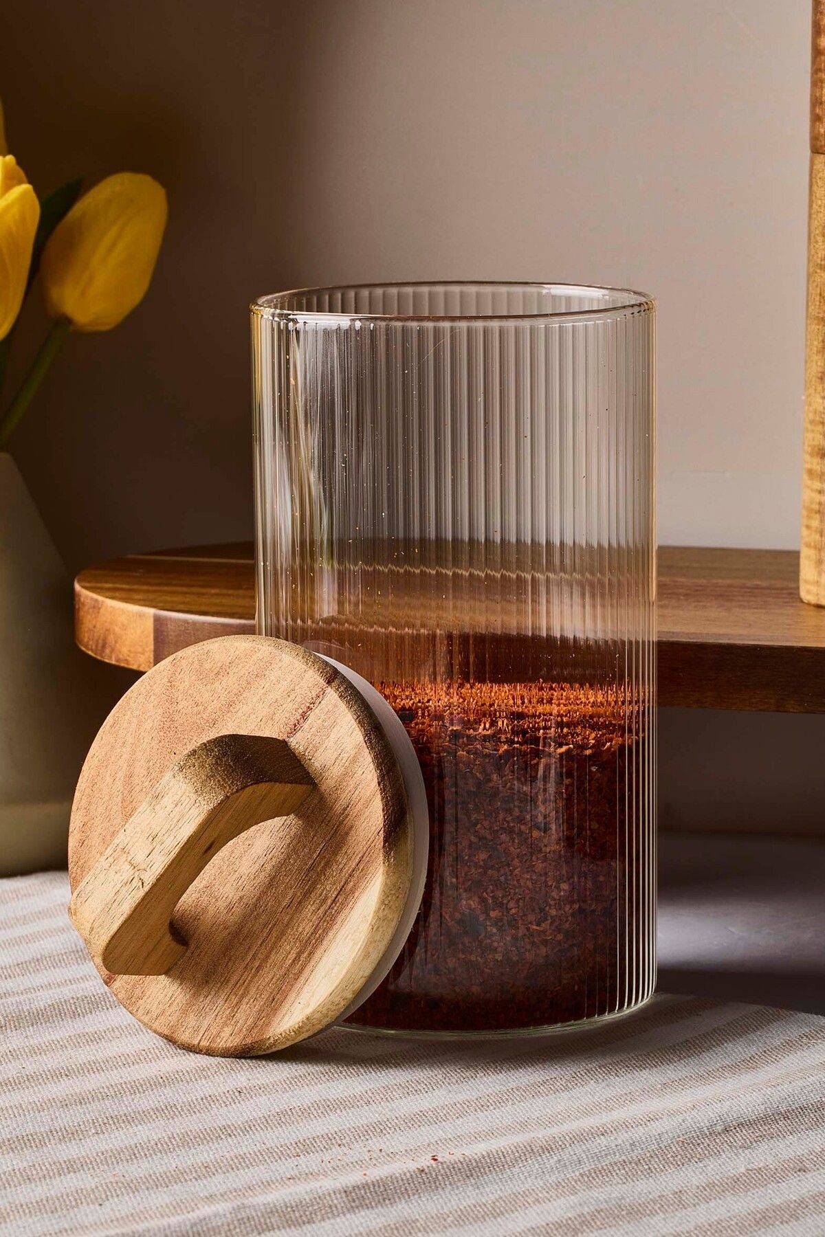 Acacia 700 ml Akasya Vakum Kapak Borosilikat Kare Cam Kavanoz 8.5x15 cm