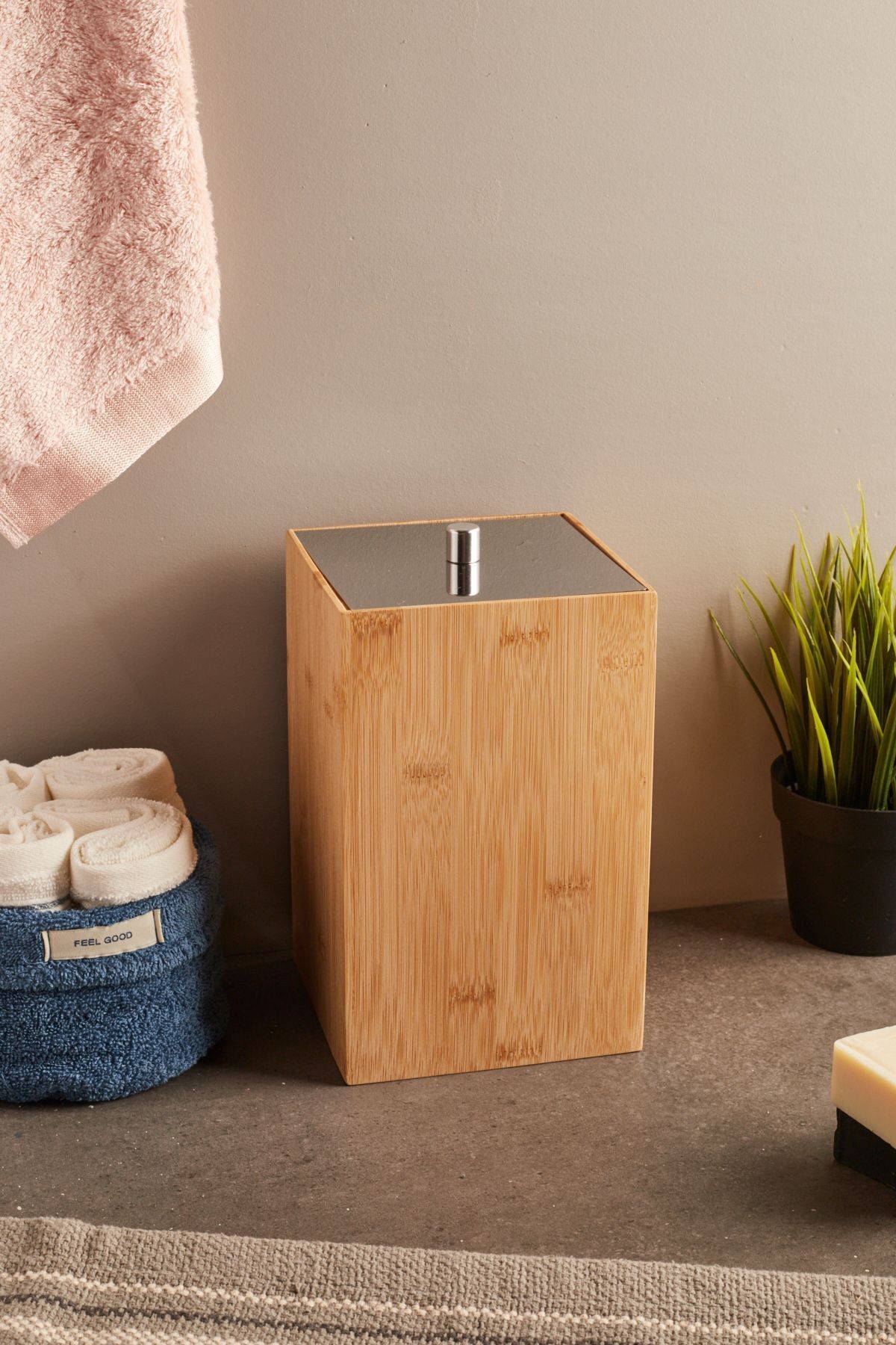 Bamboo Çöp Kovası