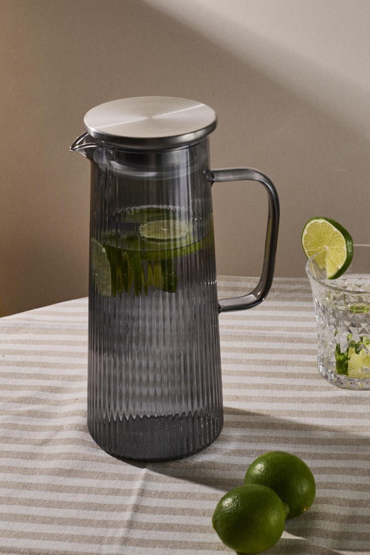 Pina Füme Çizgi Işık Oyunları Filtre Kapaklı Sürahi 1300ml