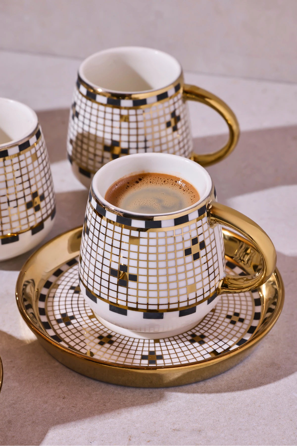 Cihangir 6 Kişilik Porselen Mozaik Desenli Gold Kahve Fincanı Takımı