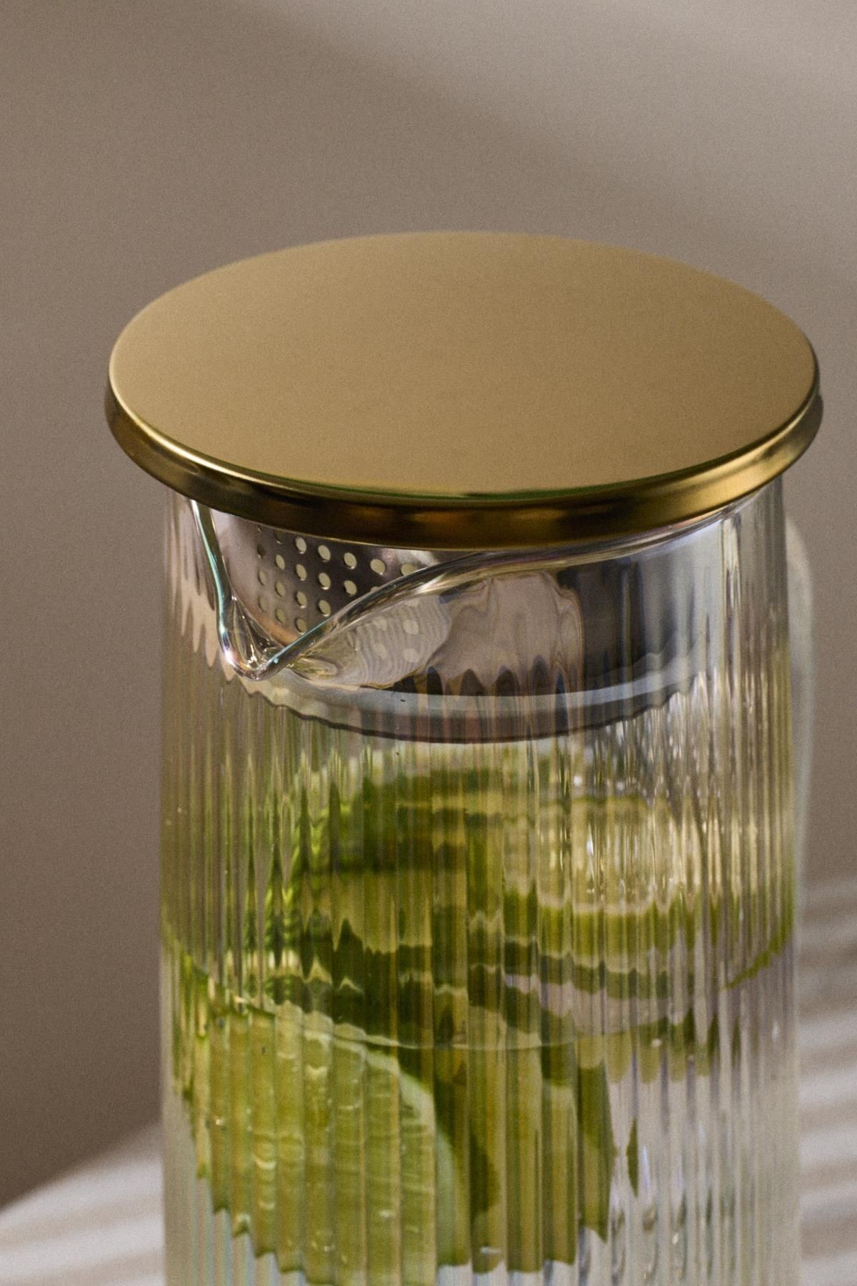 Pina Luster Çizgi Dokusu Filtre Kapaklı Sürahi 1300ml