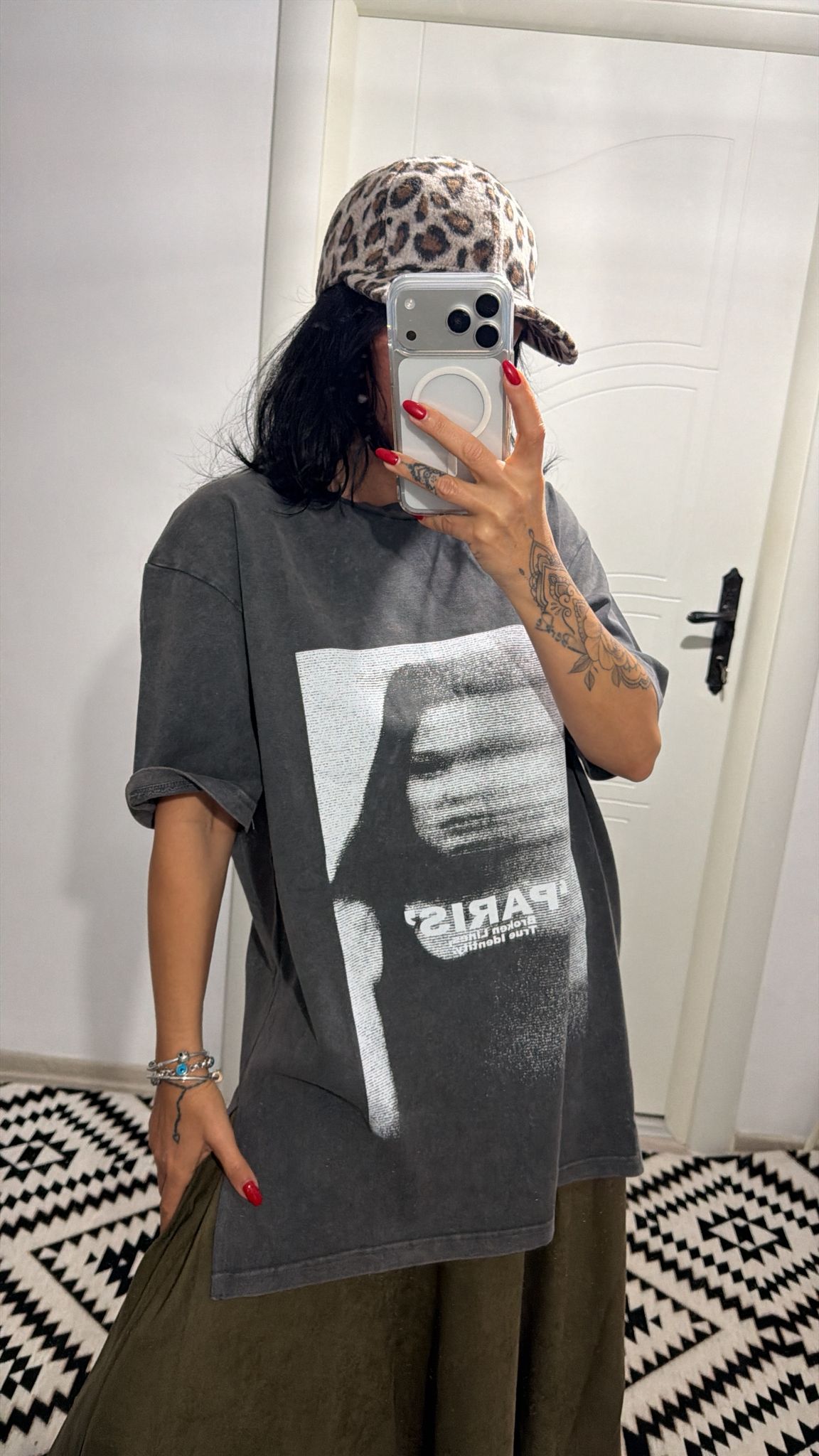 Baskılı Tok Doku Tişört 