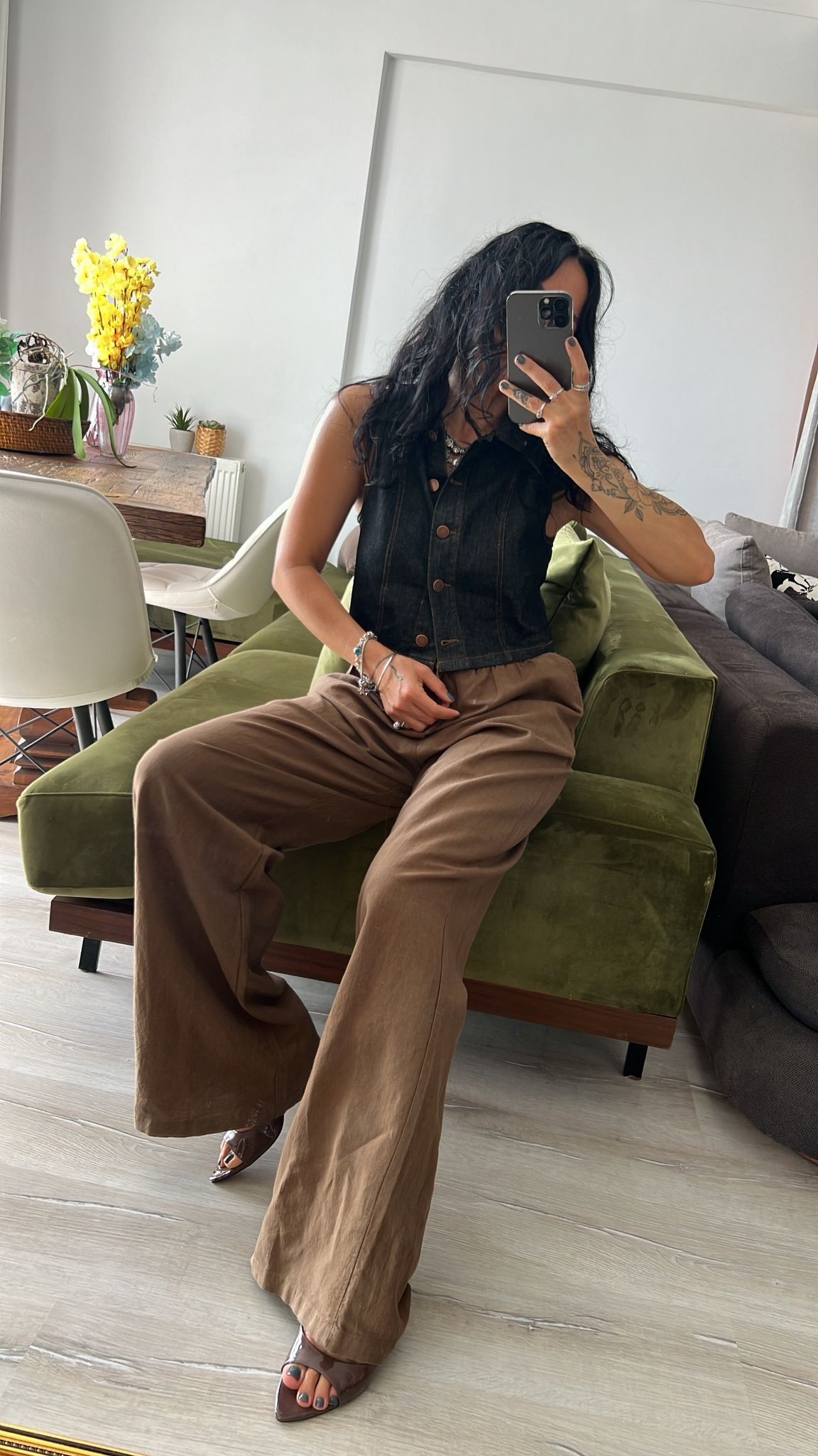 Düğmeli Kolsuz Denim Yelek