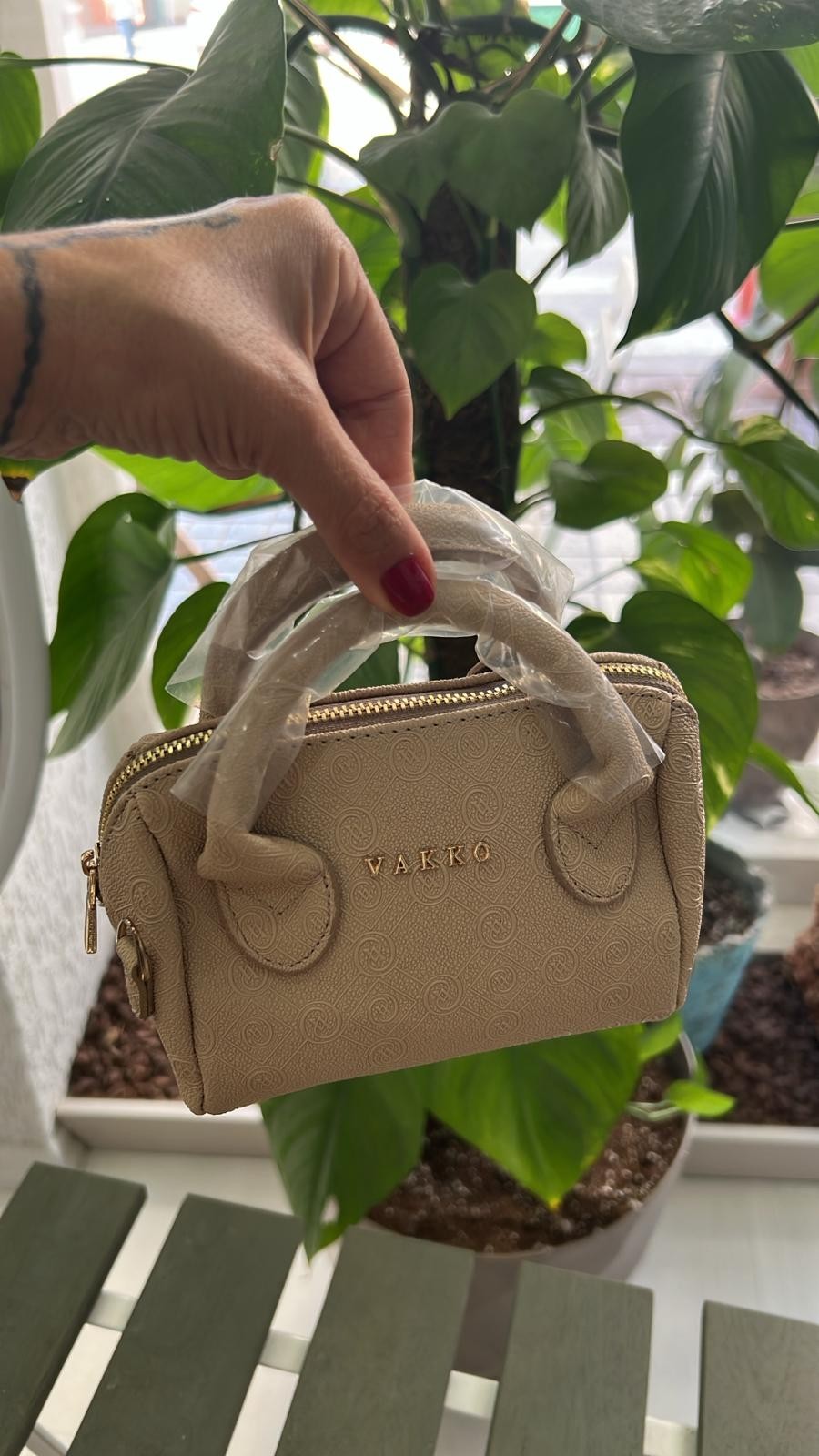 Marka Model Mini Logolu Çanta 