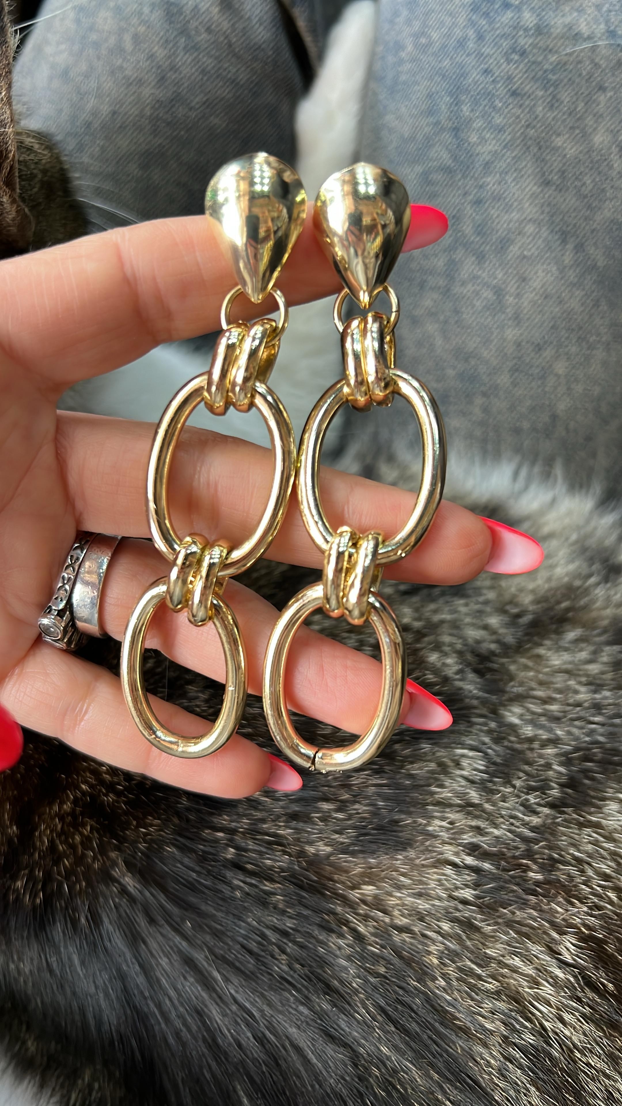 Damla Detaylı Gold Halka Küpe