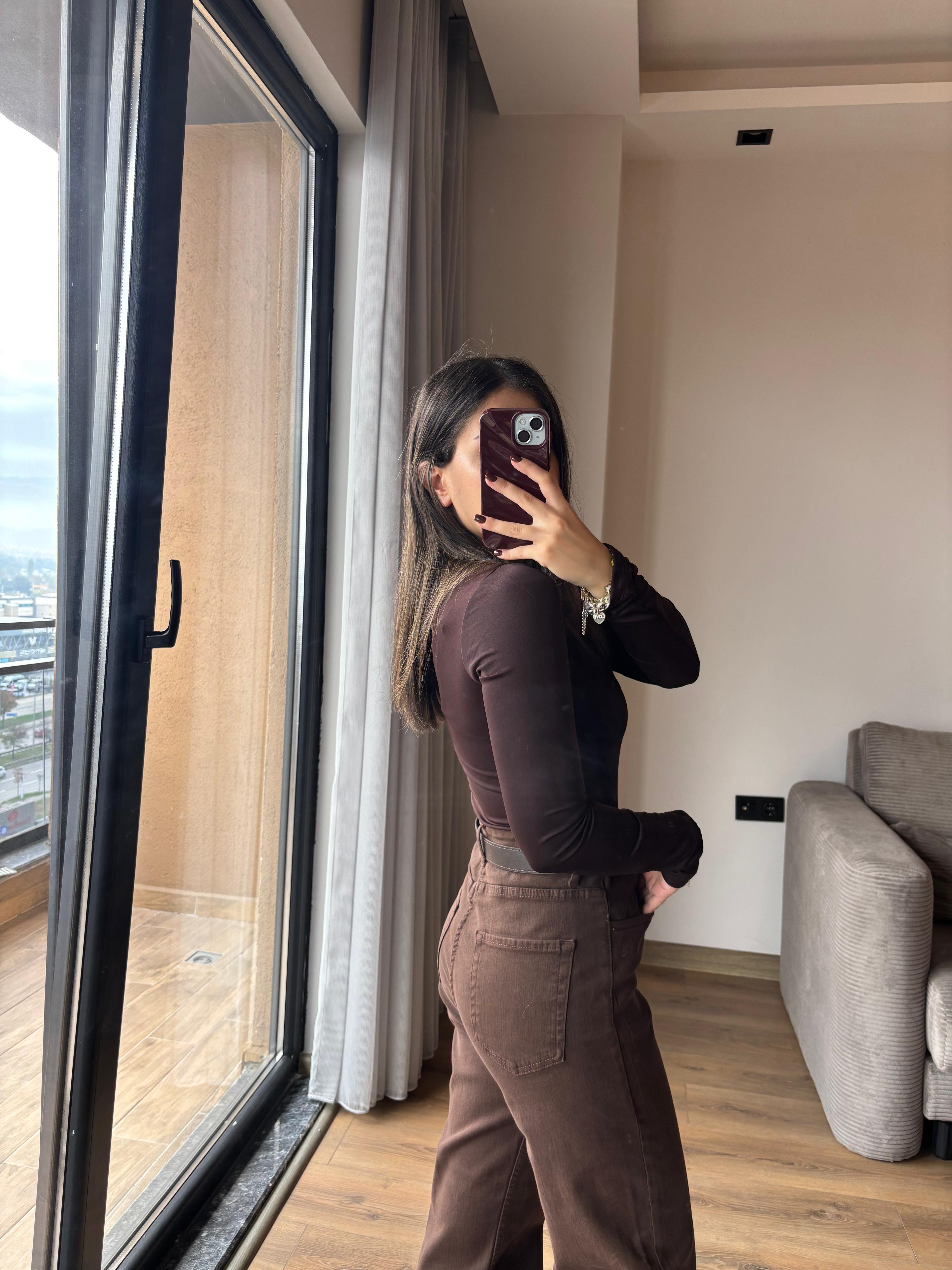 Full Likralı Kesik Paça Kahve Jean