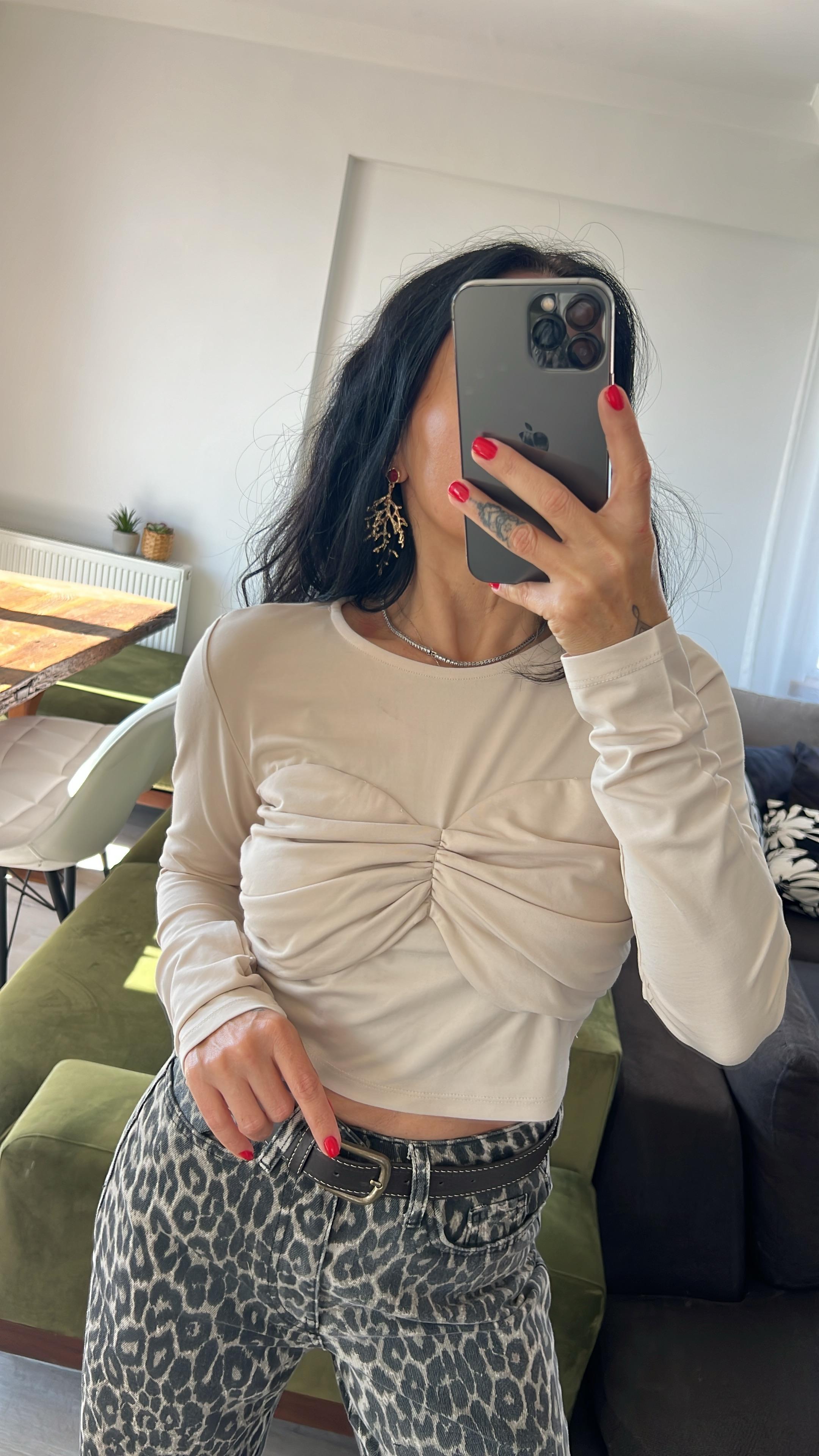 Drape Detaylı Crop Bluz - Bej