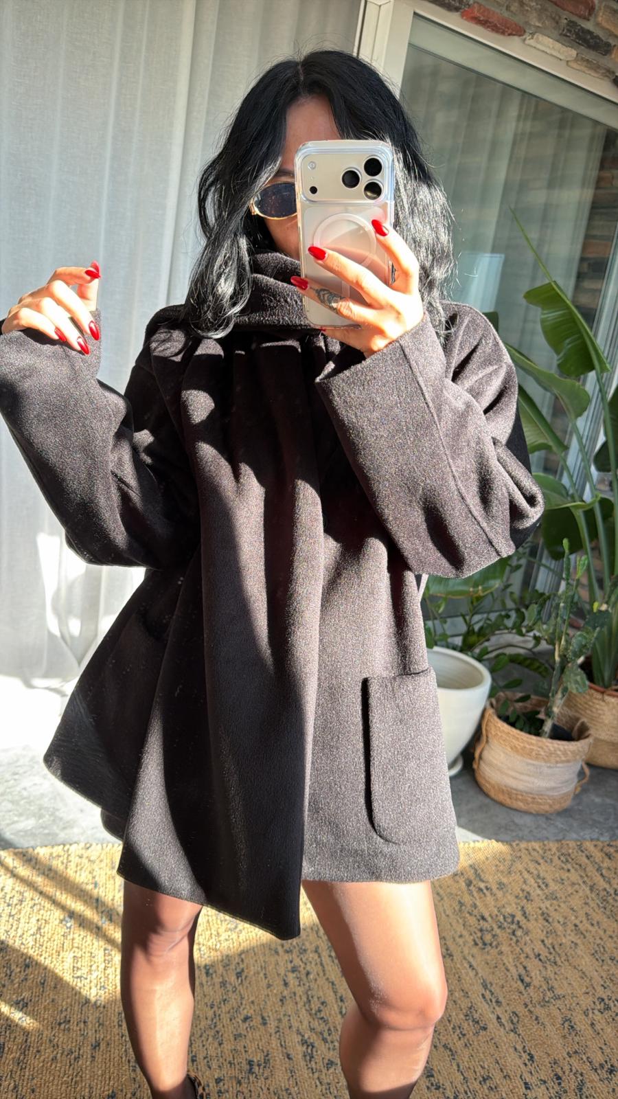 Şal Detaylı Düğmeli Kaşe Ceket