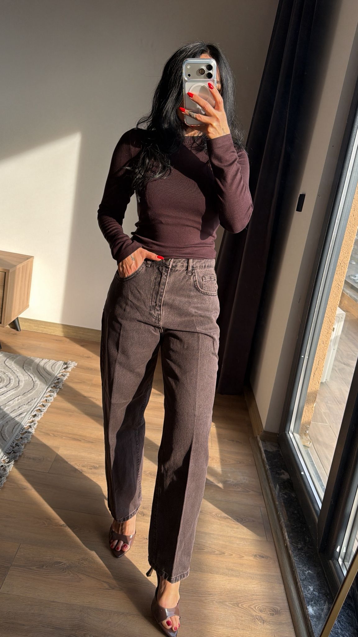 Koyu Kahve Yıkamalı Skater Fit Jean