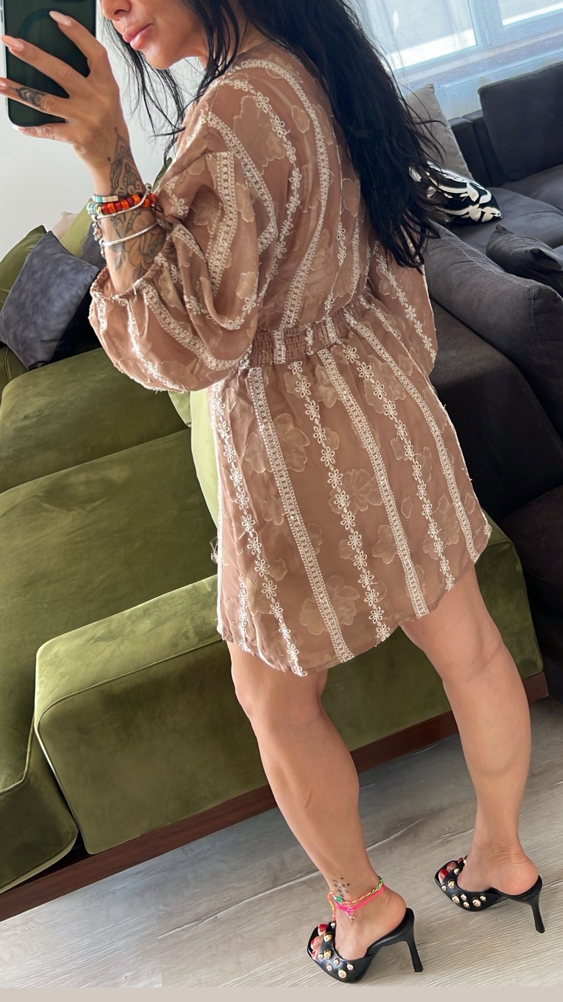 Ön Düğümlü İşlemeli Elbise