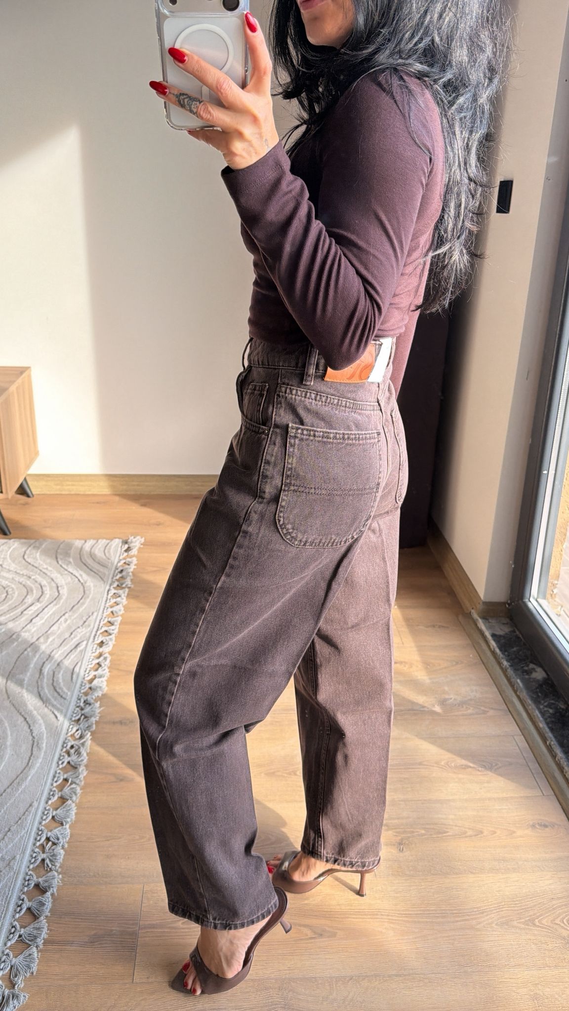 Koyu Kahve Yıkamalı Skater Fit Jean