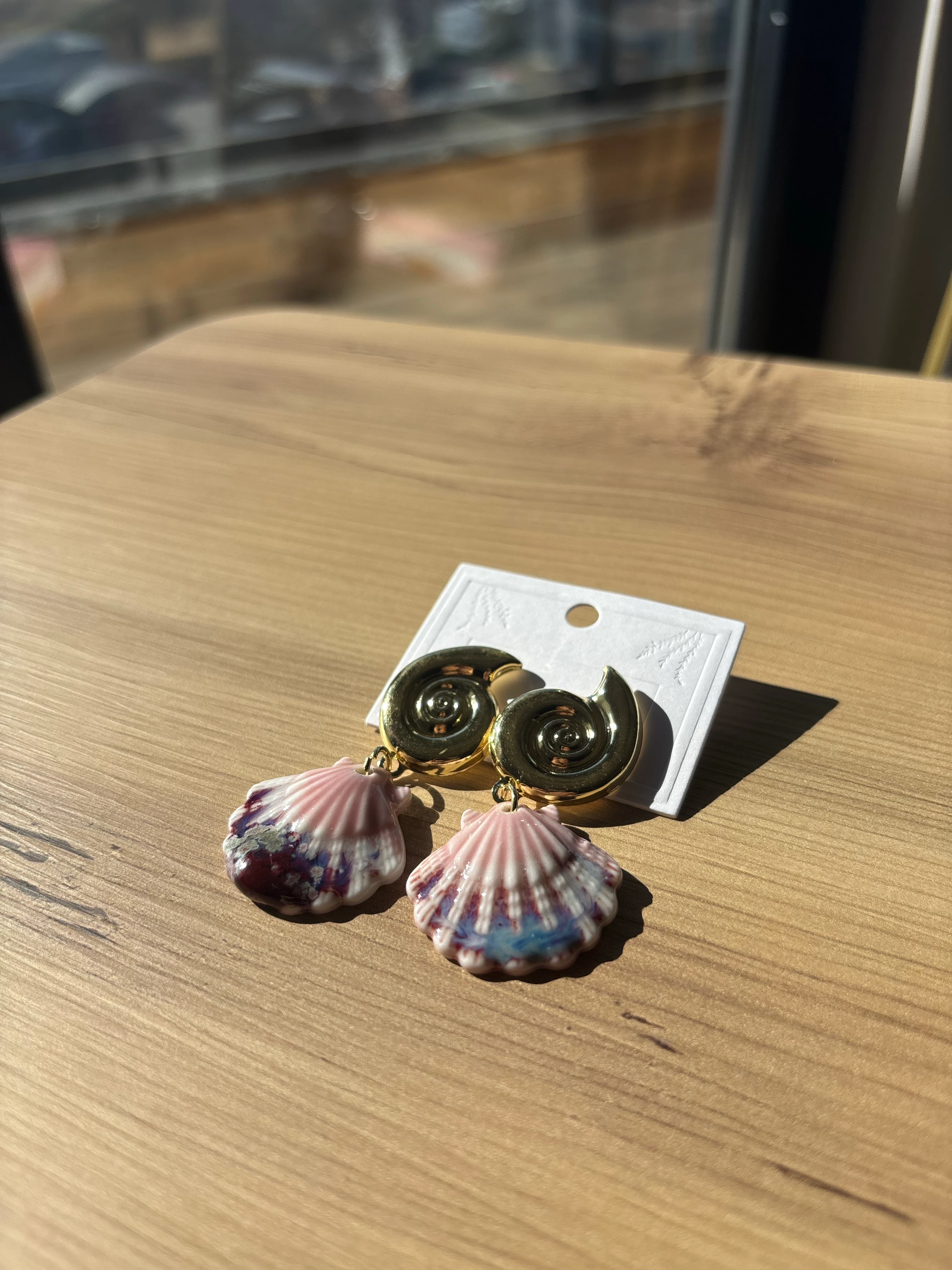 Sarmal Pembe Kabuk Küpe