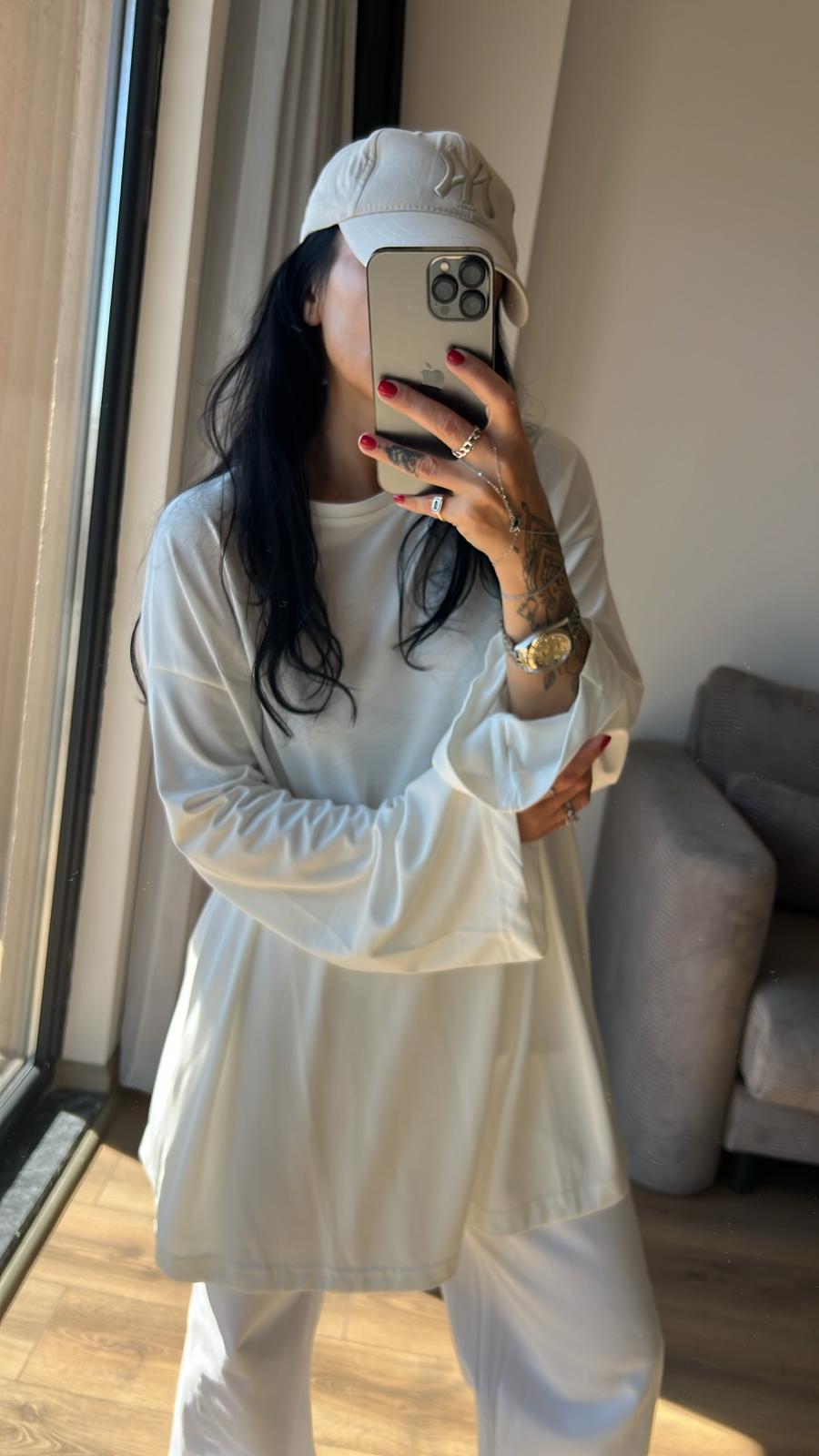 Uzun Kollu Oversize Basic Tshirt