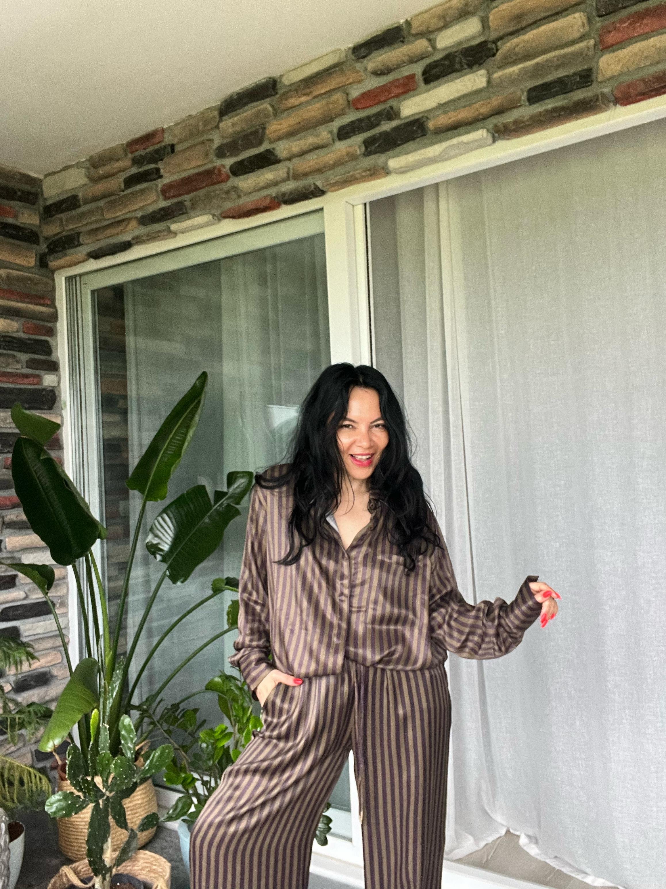ZR Model Premium Saten Gömlekli Takım