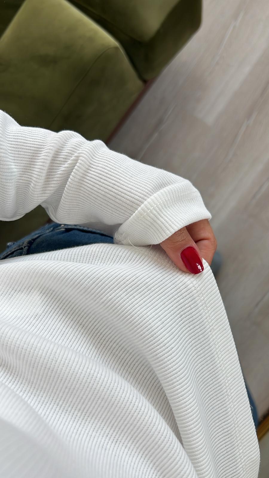 Fermuarlı Polo Yaka Ekru Bluz