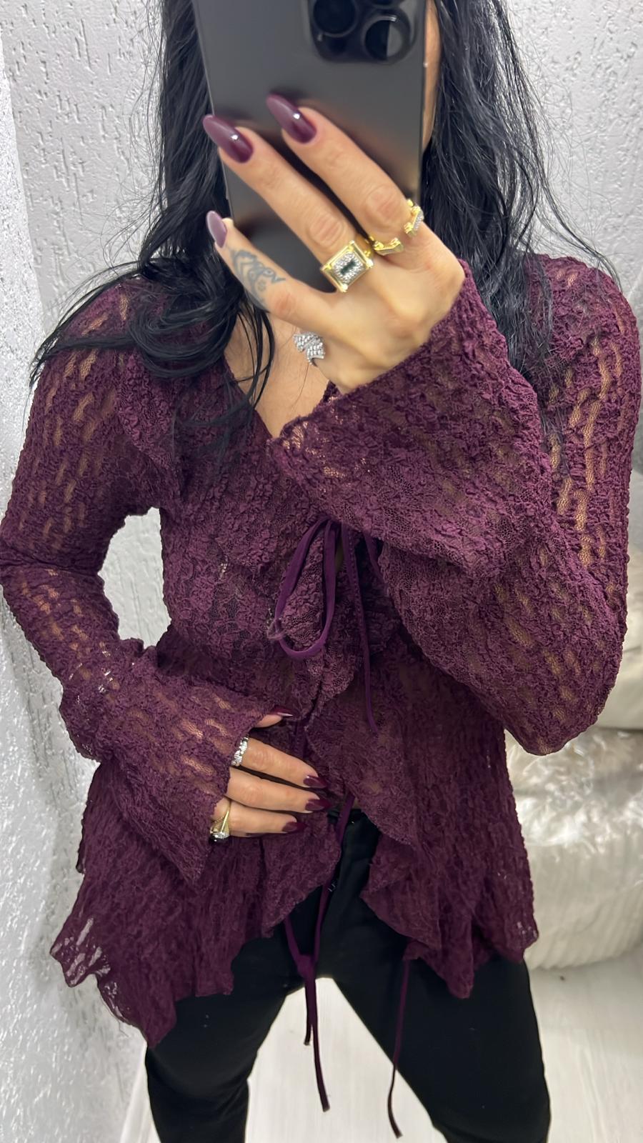 Bağlama Detaylı Dantel Bluz