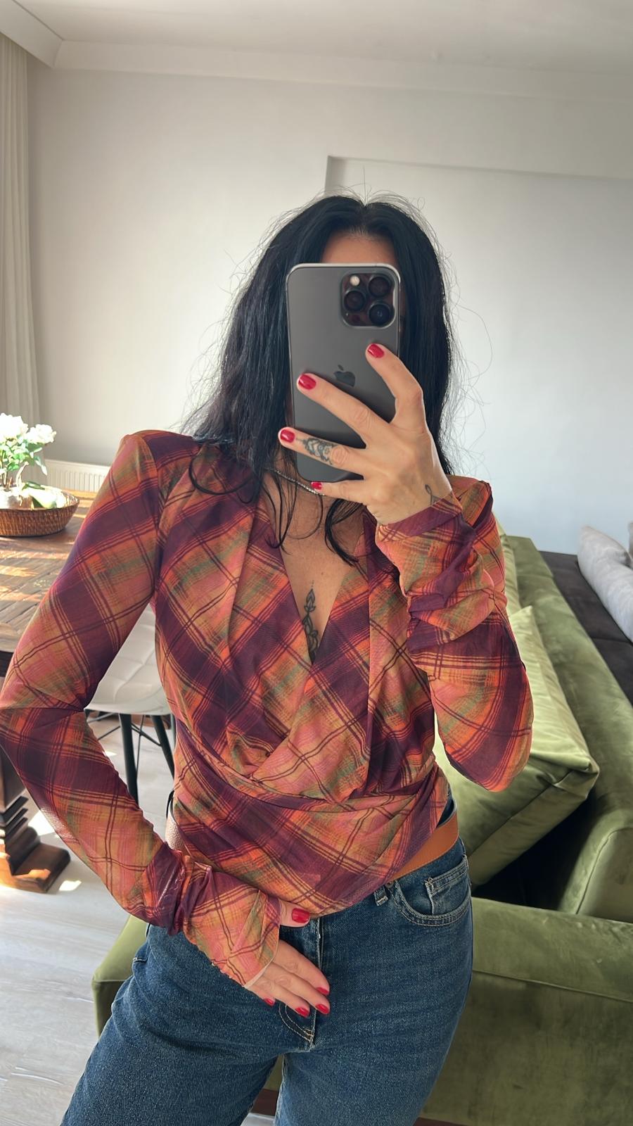 Ekose Desen Kruvaze Vatkalı Bluz