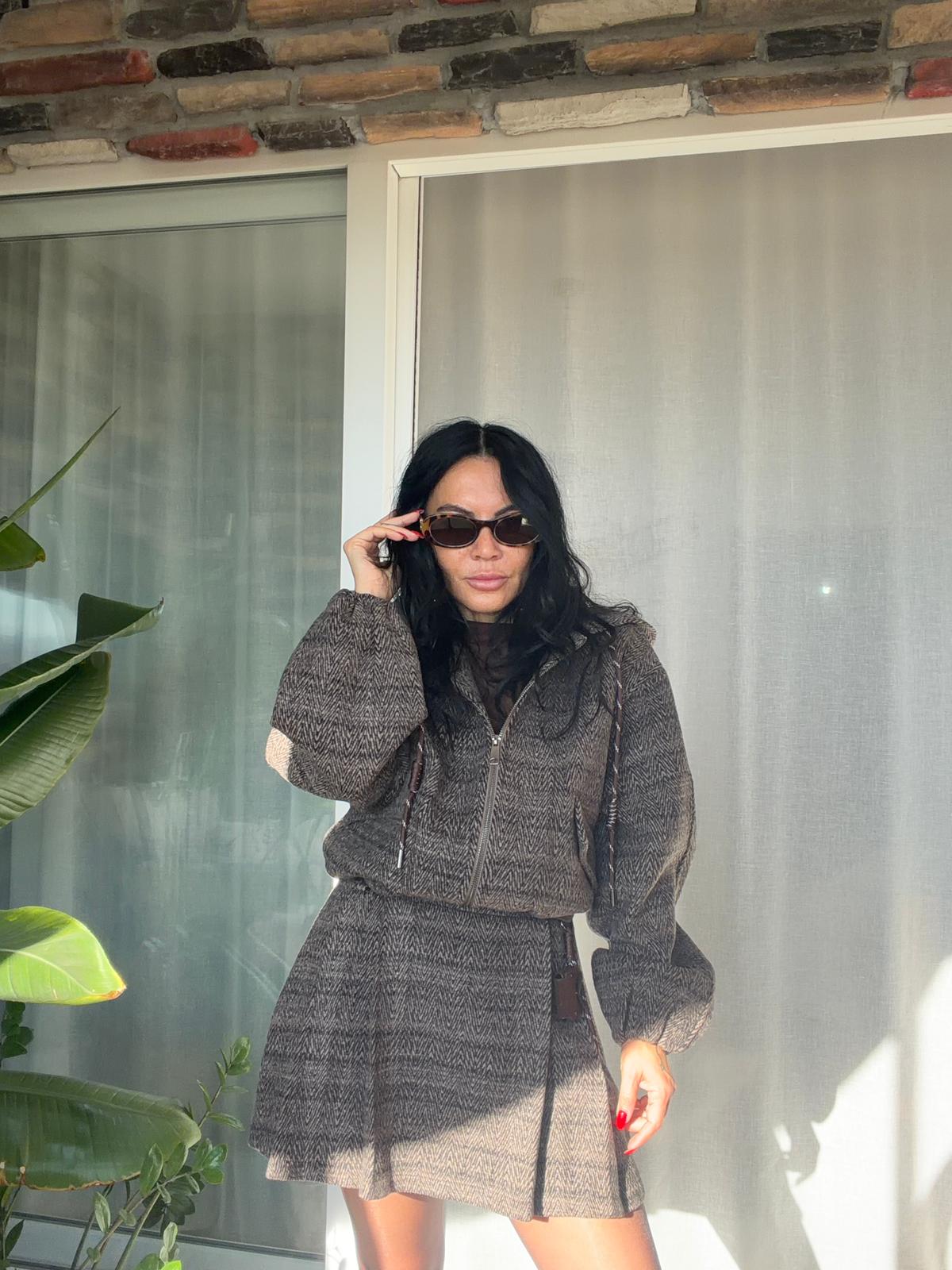 Kahve Balıksırtı Desenli Kapüşonlu Ceket