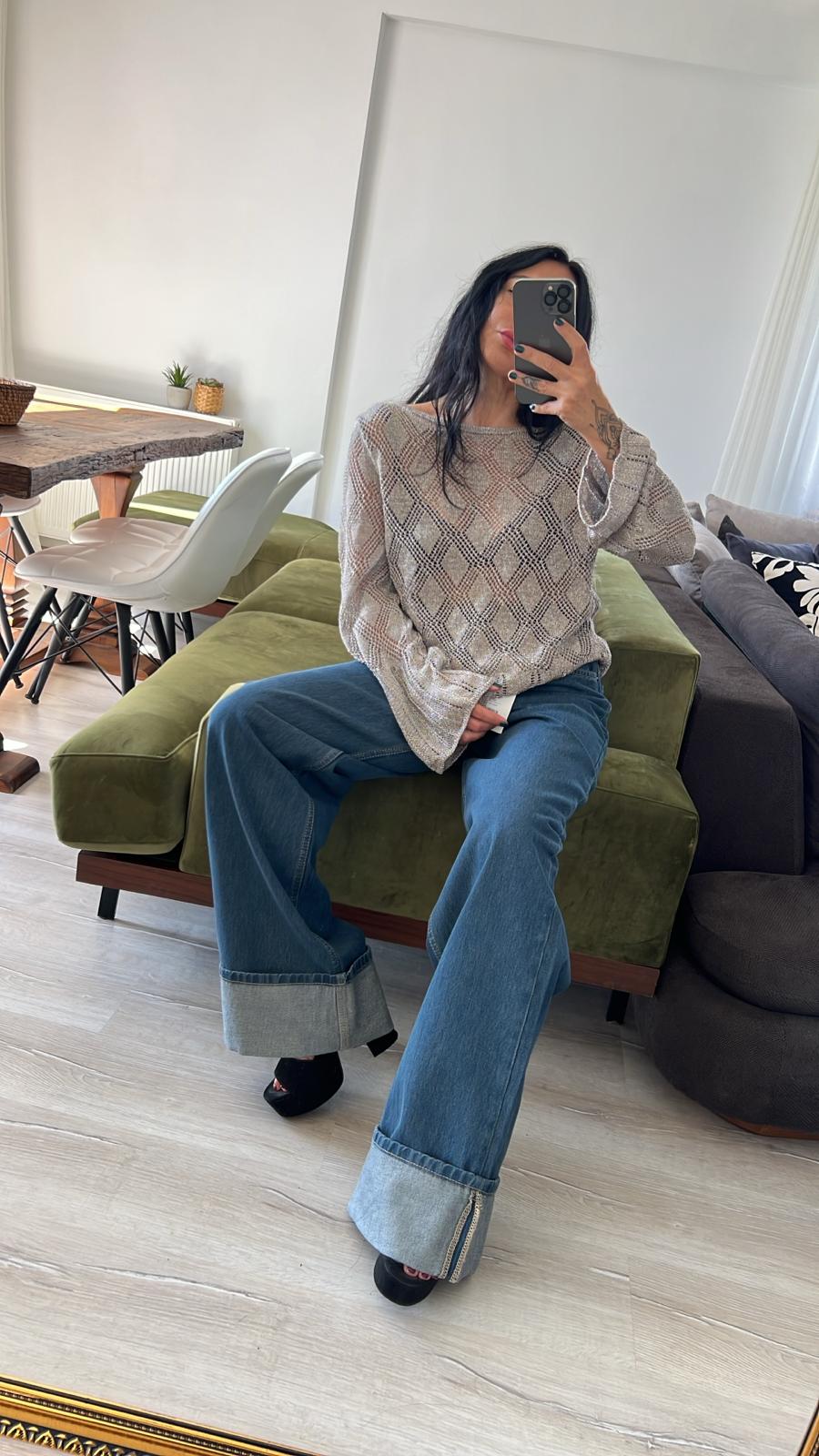 Paçası Kıvrık Geniş Kesim Mavi Denim Pantolon
