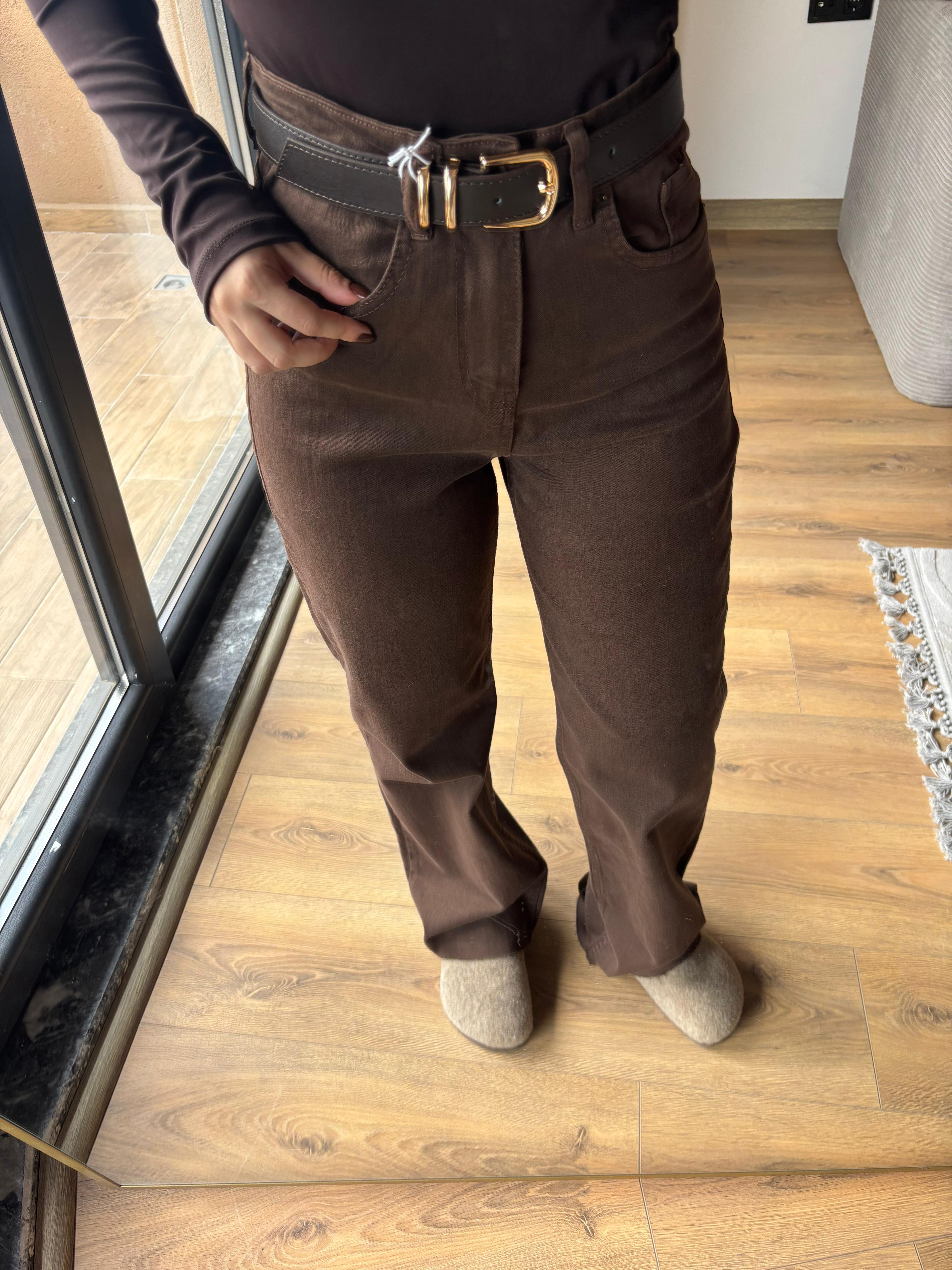 Full Likralı Kesik Paça Kahve Jean