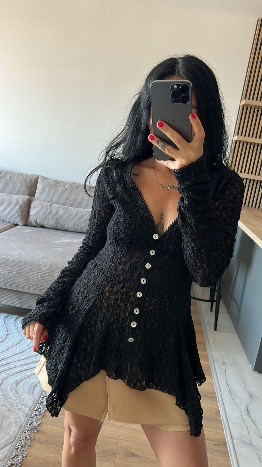 Düğmeli Peplum Dantel Hırka