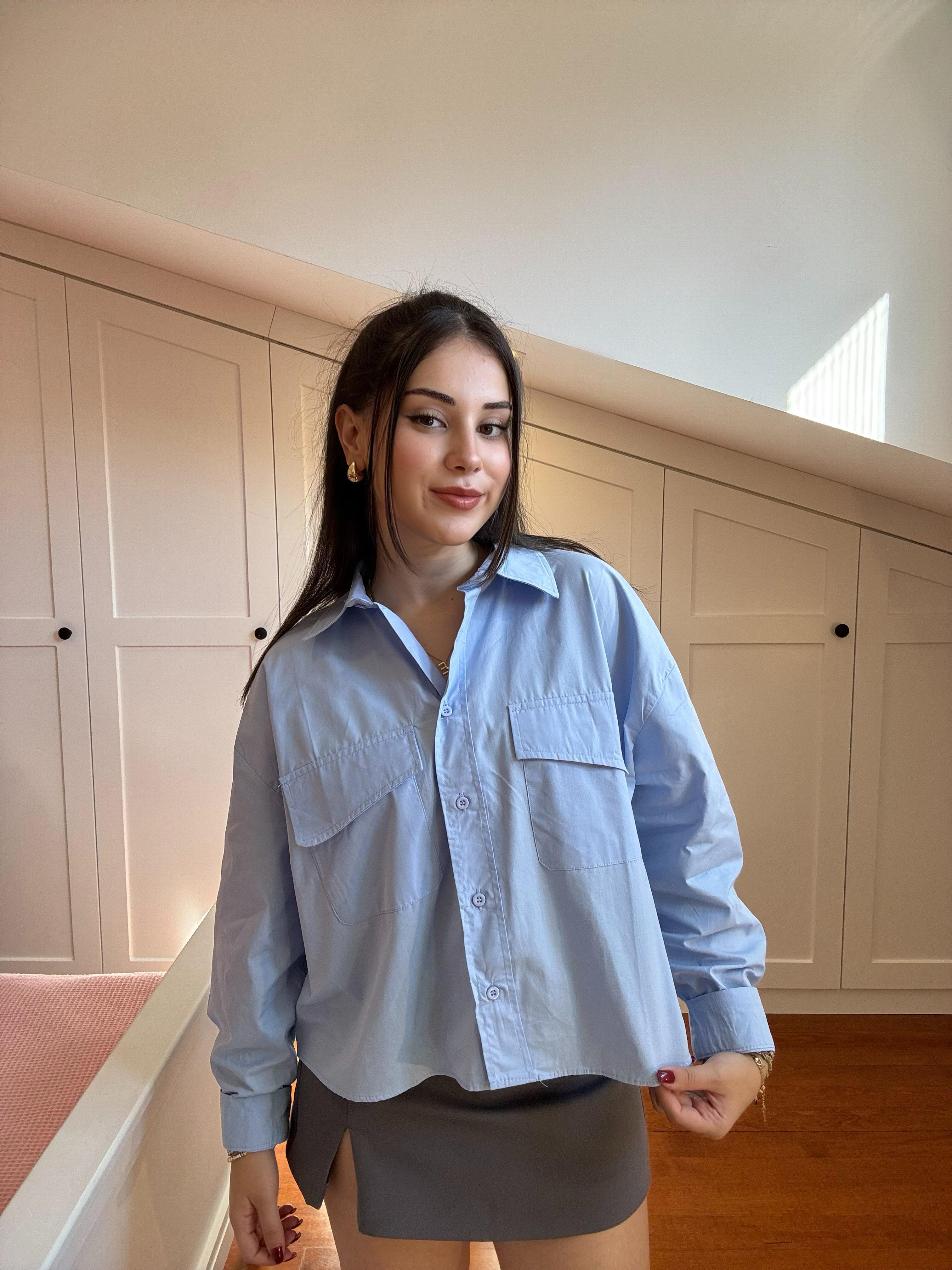 Massi Önü Cepli Crop Gömlek