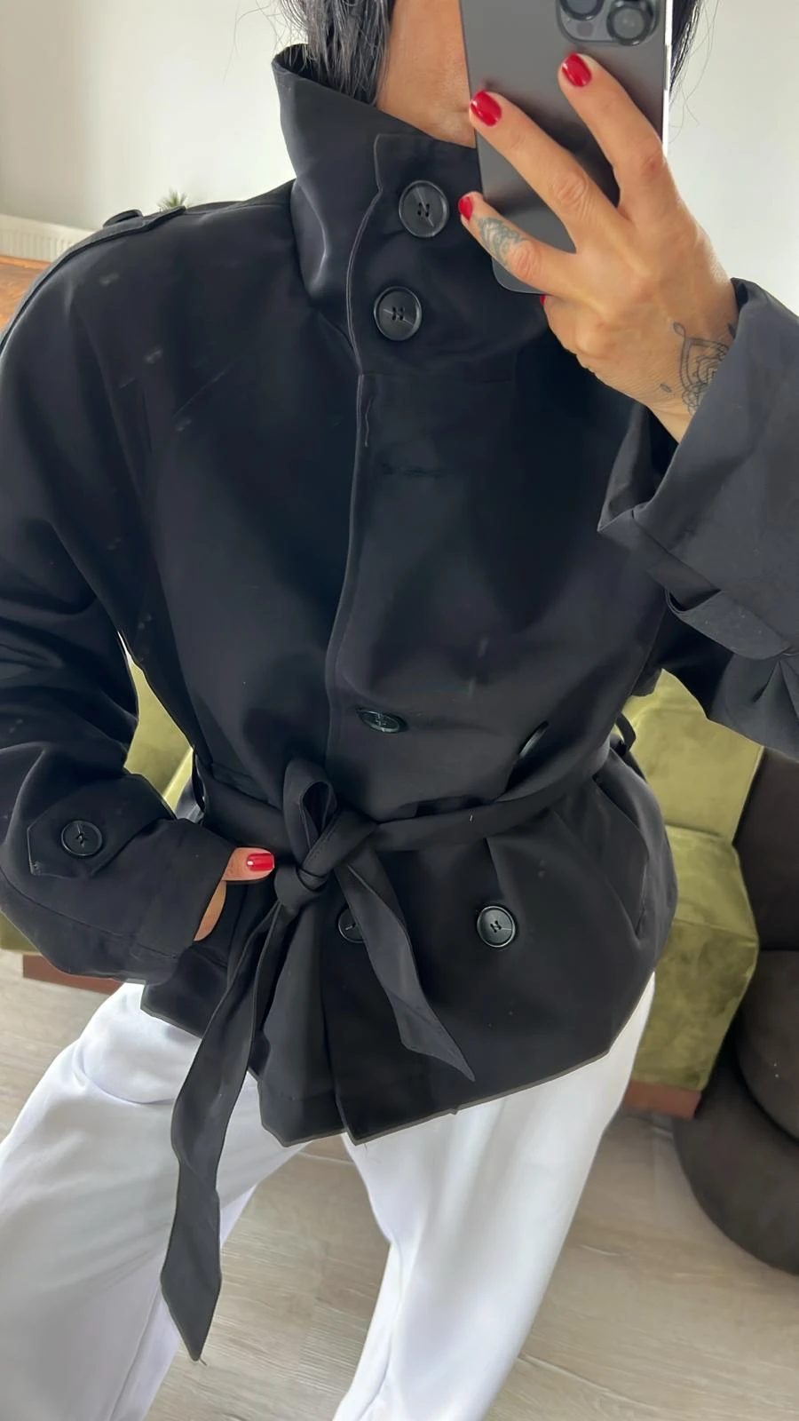 Premium Dik Yaka Kemerli Siyah Trençkot 