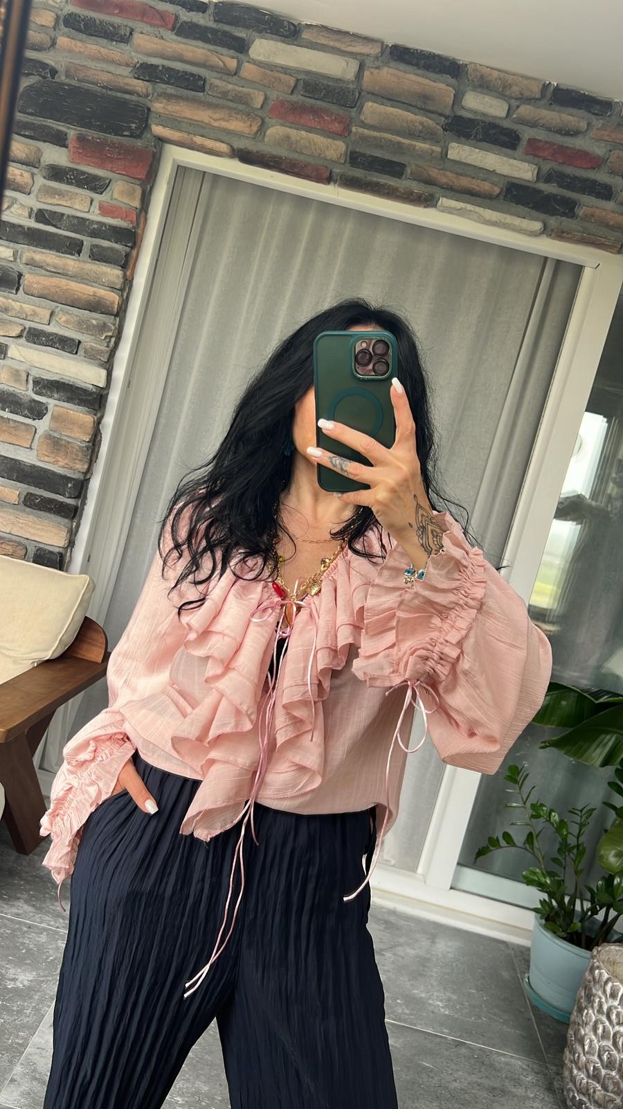 Pembe Fırfırlı İpli Gömlek 