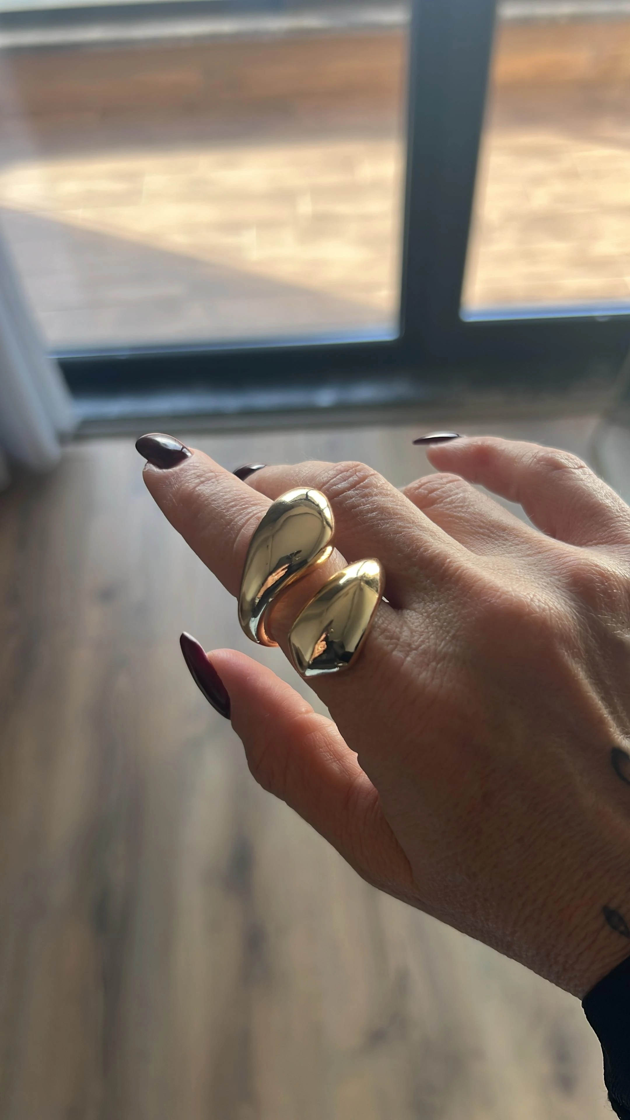 Büyük Sarmal Gold Yüzük