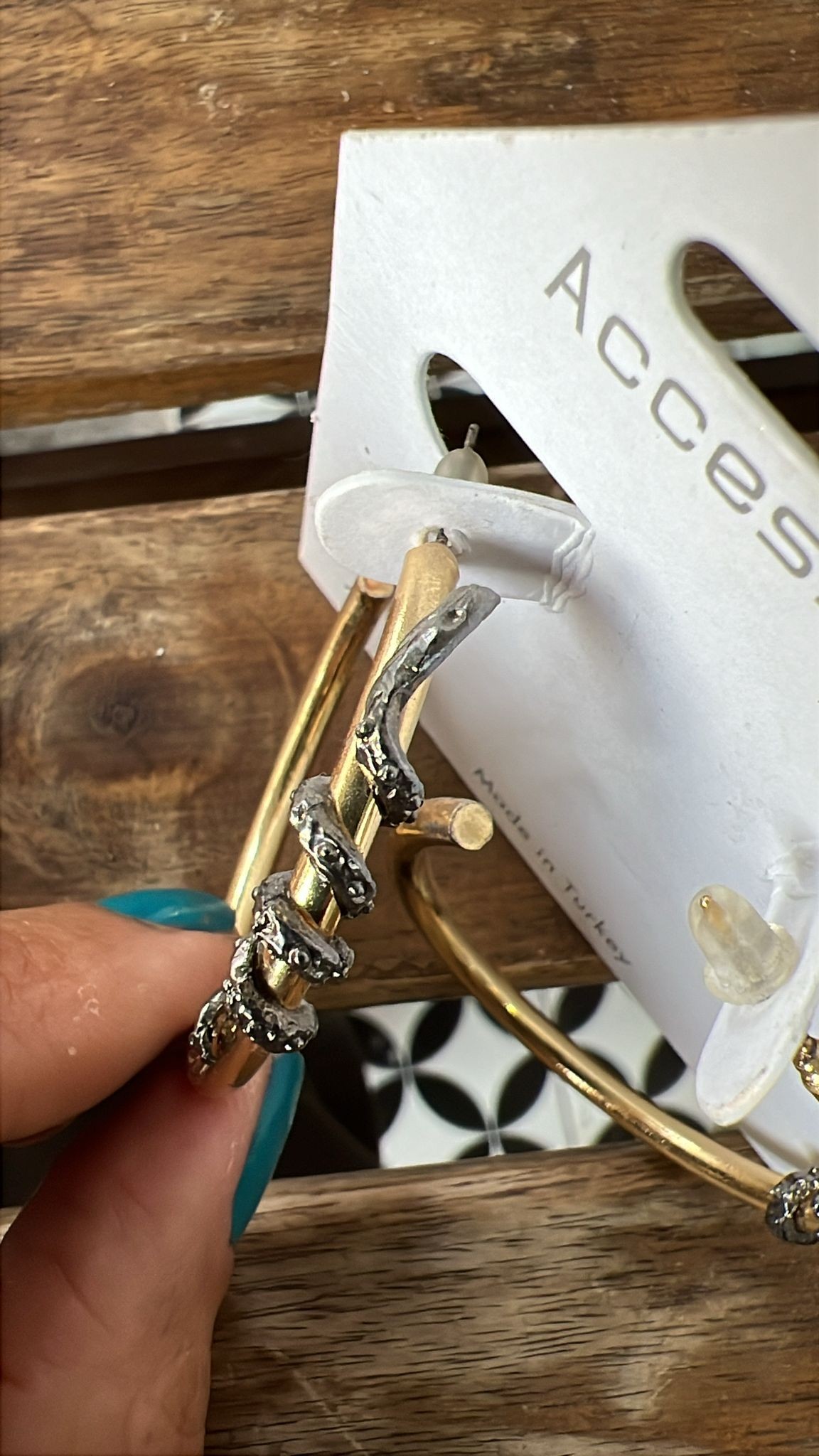 Silver Taş Sargılı Gold Halka Küpe 