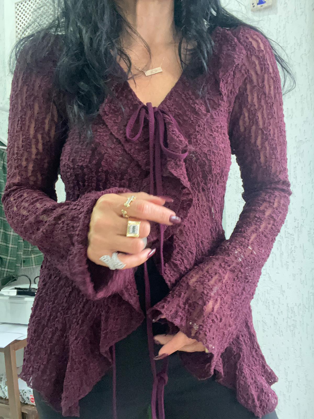 Bağlama Detaylı Dantel Bluz