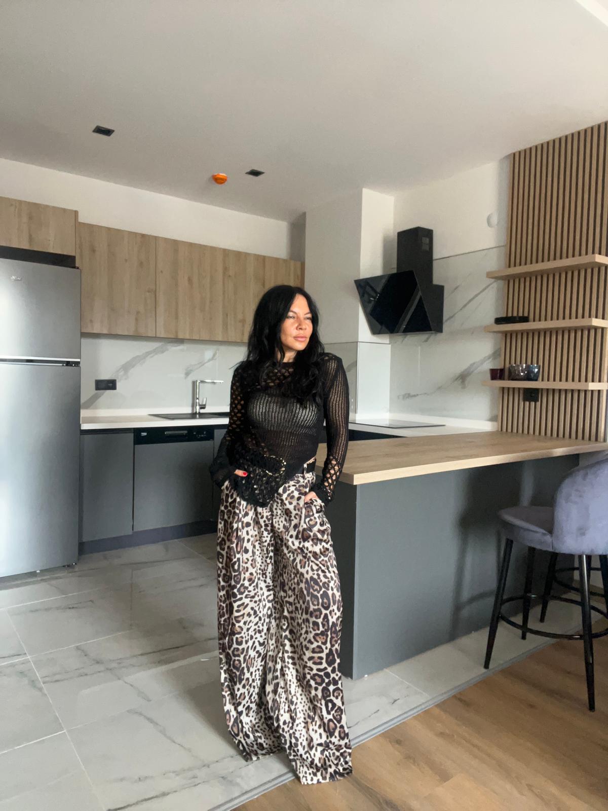 ZR Model Kemerli Saten Leopar Pantolon