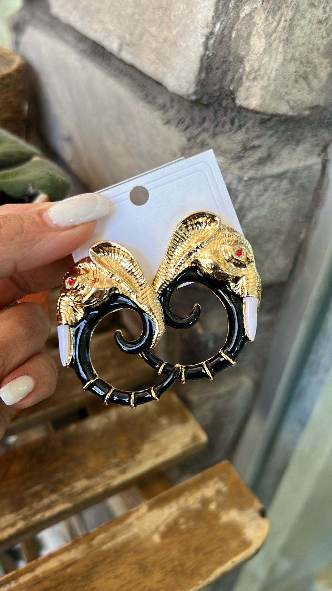 Gold Fil Küpe 