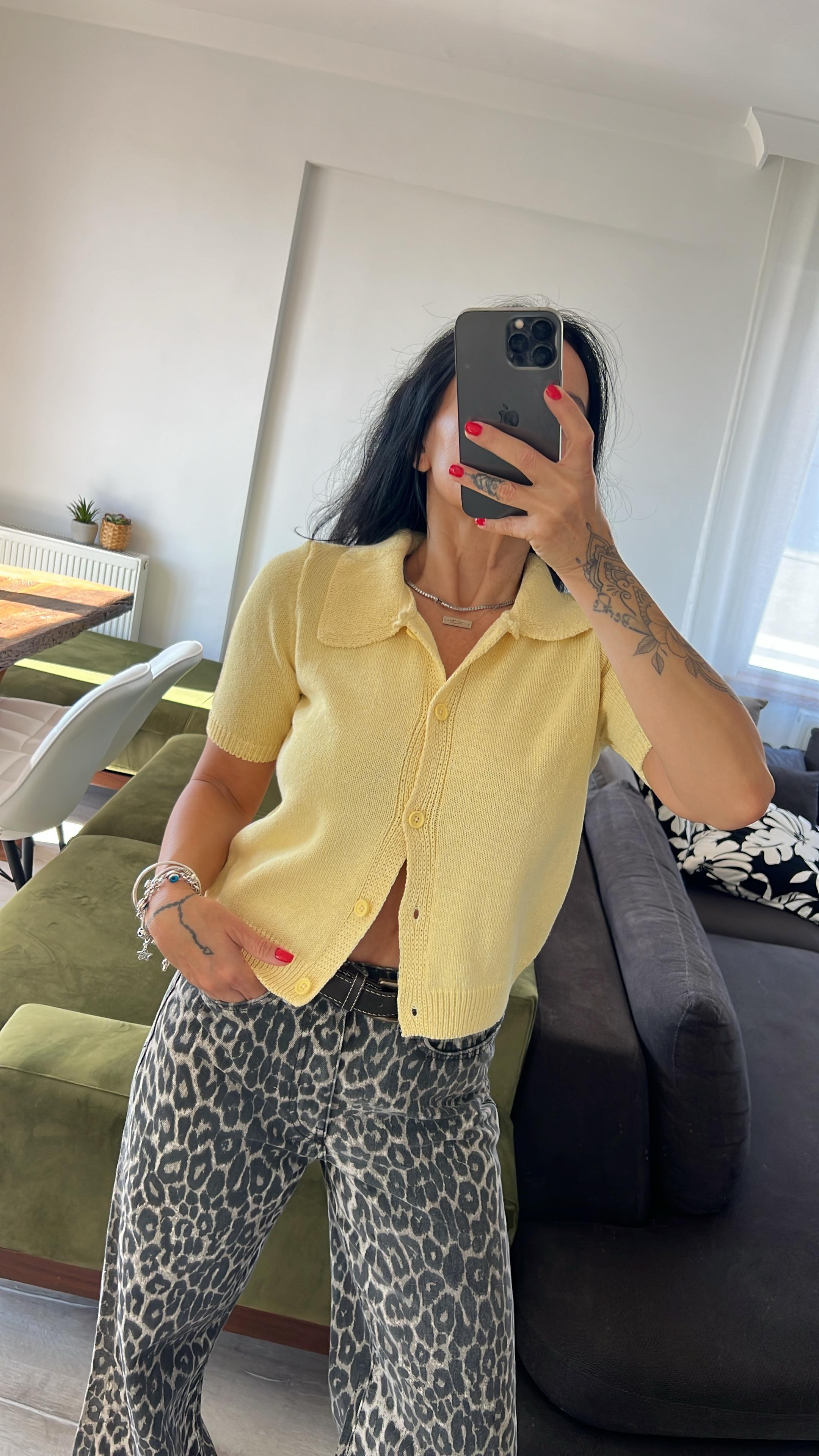 Orj Gömlek Yaka Sarı Triko Hırka