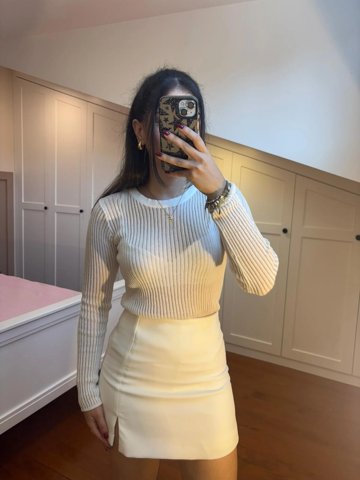 ZR Model Beyaz Yırtmaçlı Şort Etek