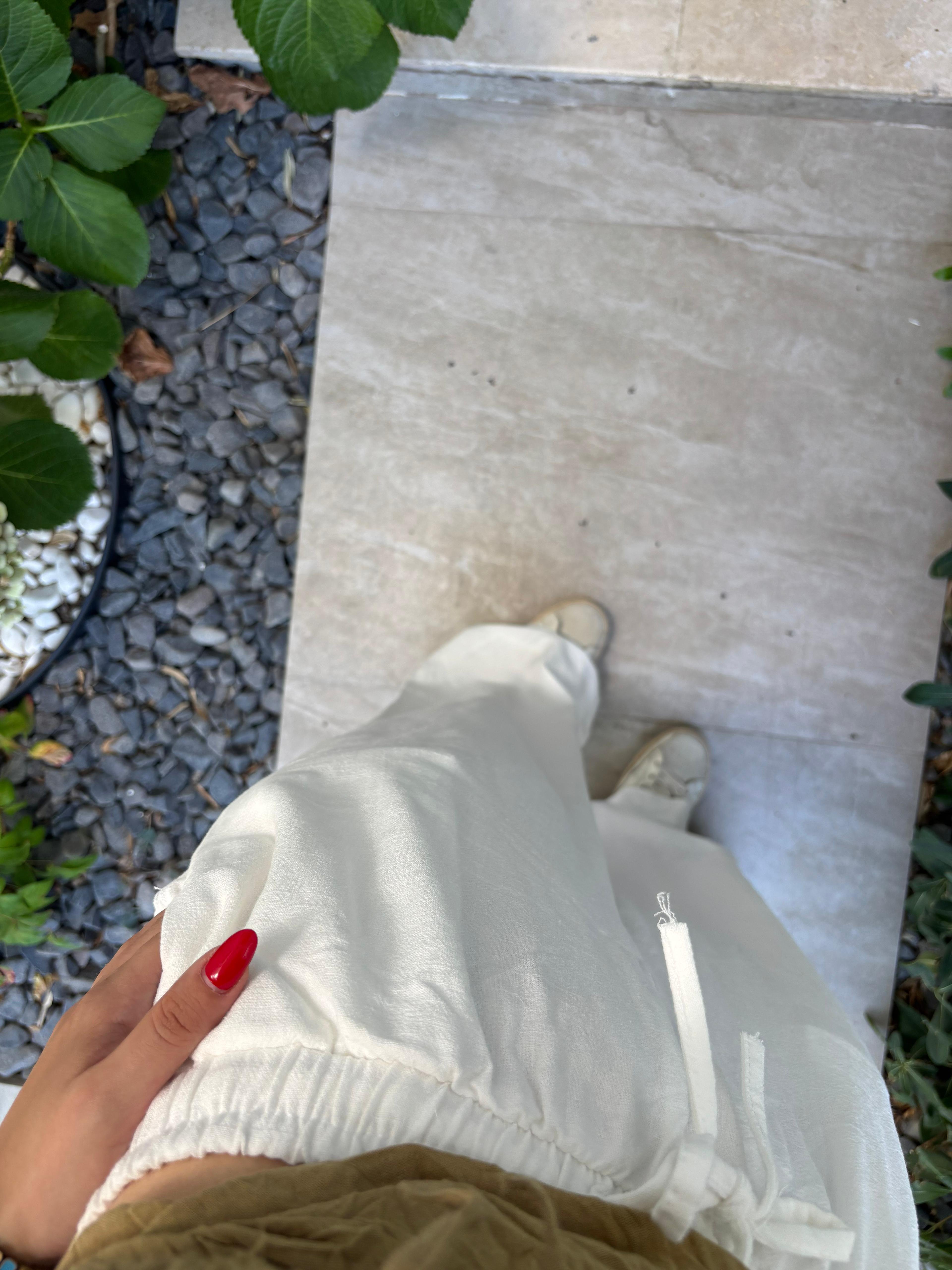 Beyaz Dokulu Keten Pantolon 