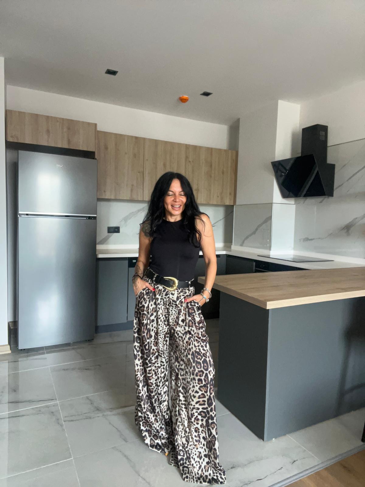 ZR Model Kemerli Saten Leopar Pantolon